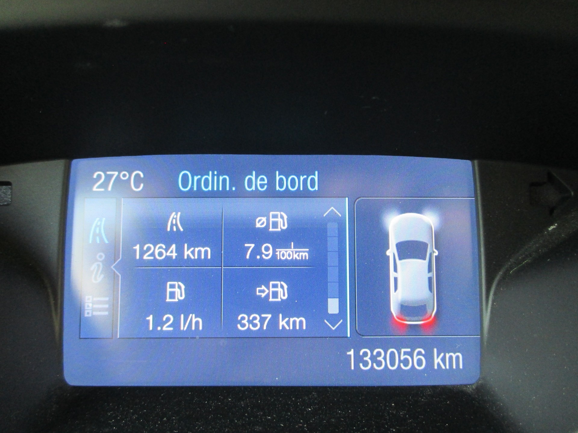 FORD Focus 1.6 SCTi Titanium-image-11