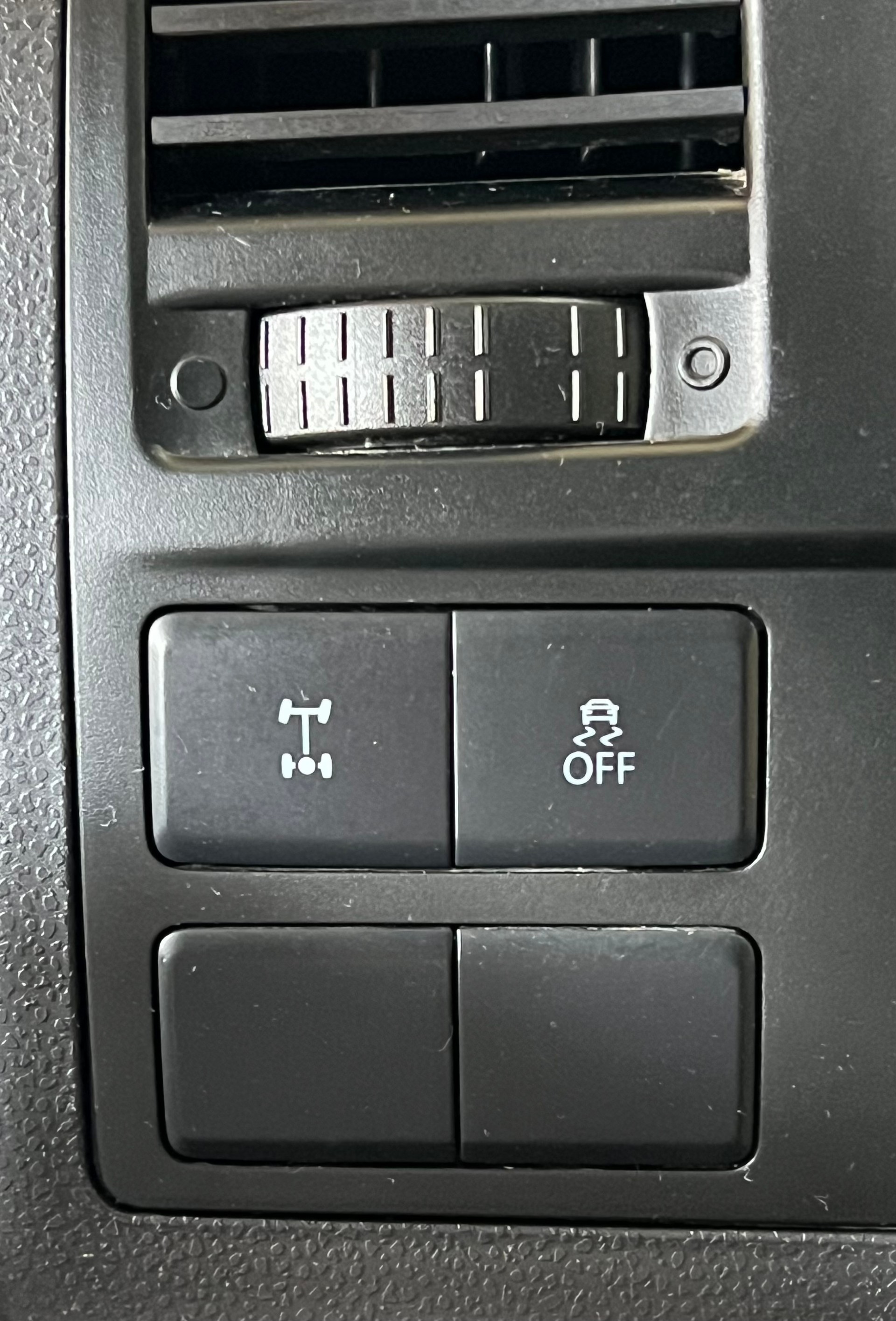 VW T5 2.0 TDI 4motion / Differenzialsperre hinten/ 5-Sitzplätze / Summermobil (ähnlich California)-showroom-element-2