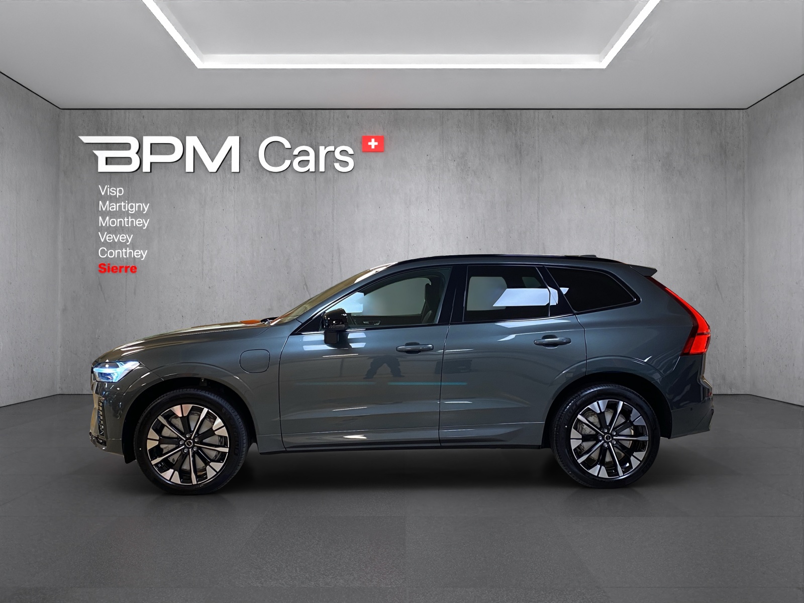 VOLVO XC60 2.0 T8 TE Ultra Dark eAWD-image-17