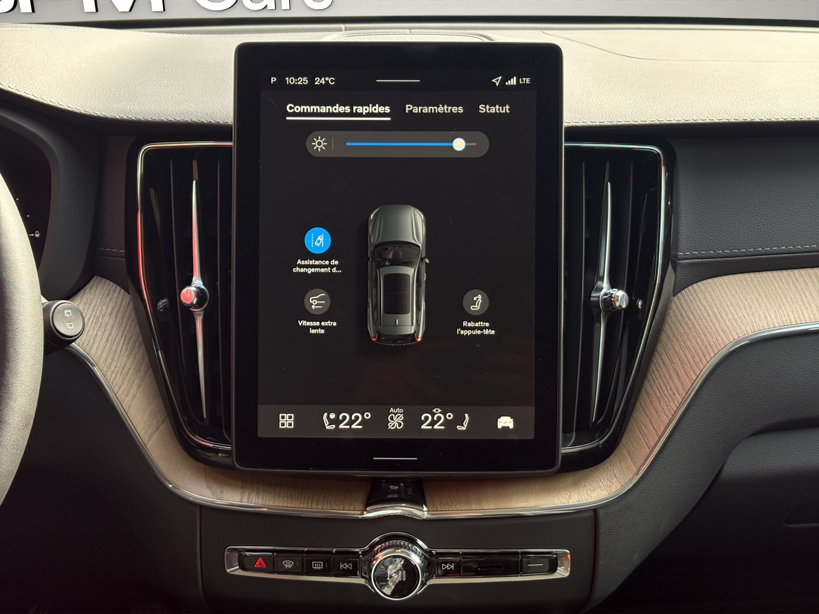 VOLVO XC60 2.0 T8 TE Ultra Dark eAWD-image-10