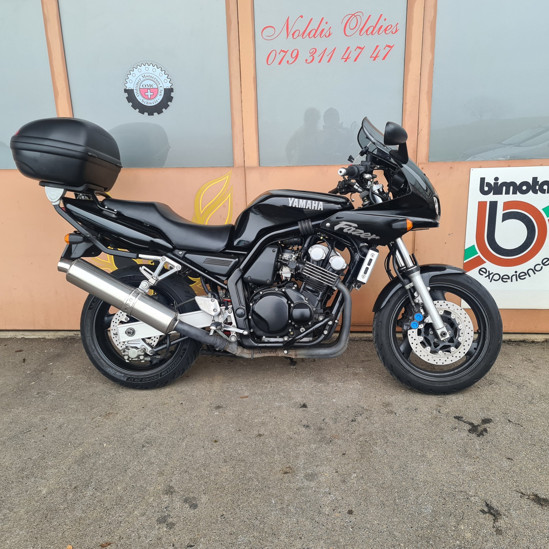 YAMAHA FZS 600 Fazer-image-6