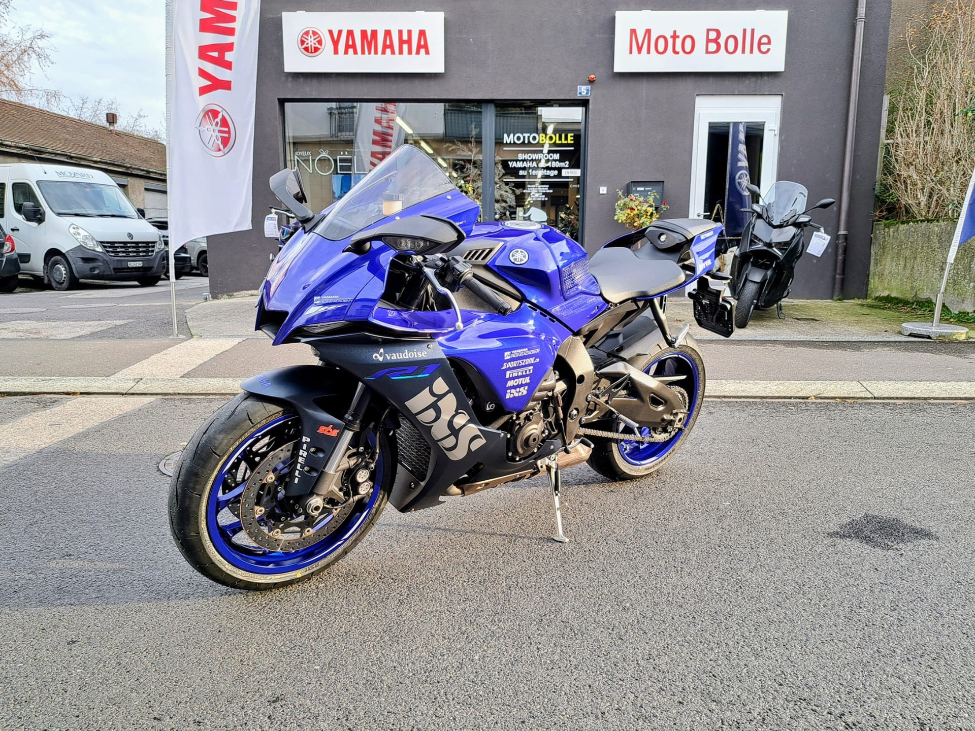 YAMAHA YZF-R1 ABS-image-3