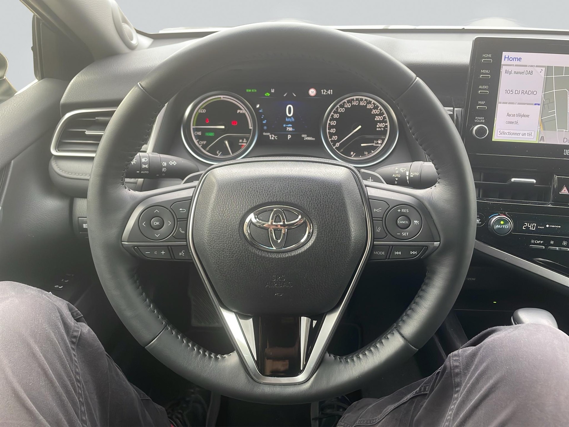 TOYOTA Camry 2.5 HSD Premium-image-10