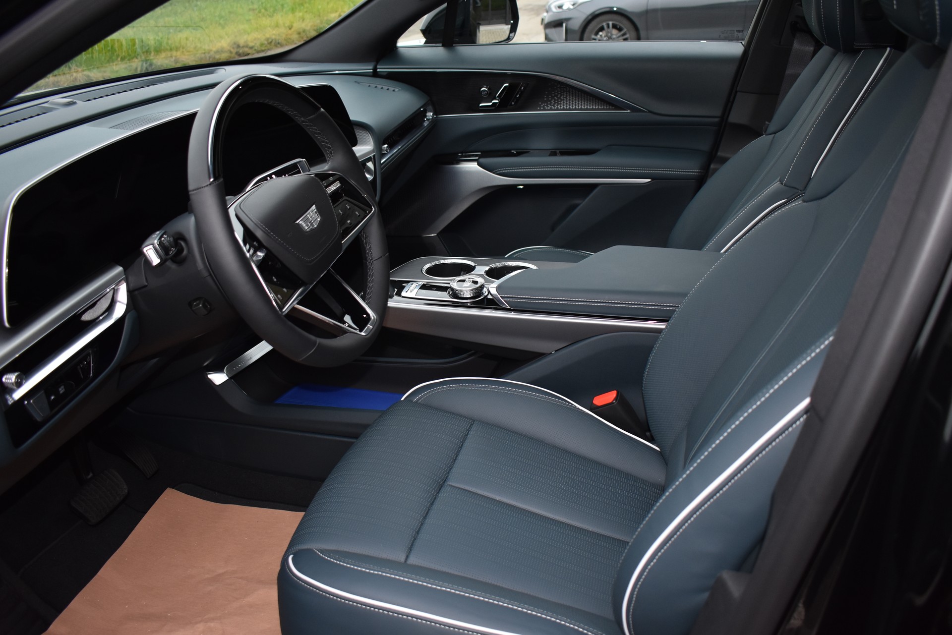 CADILLAC Lyriq Sport 102 kWh AWD-image-9