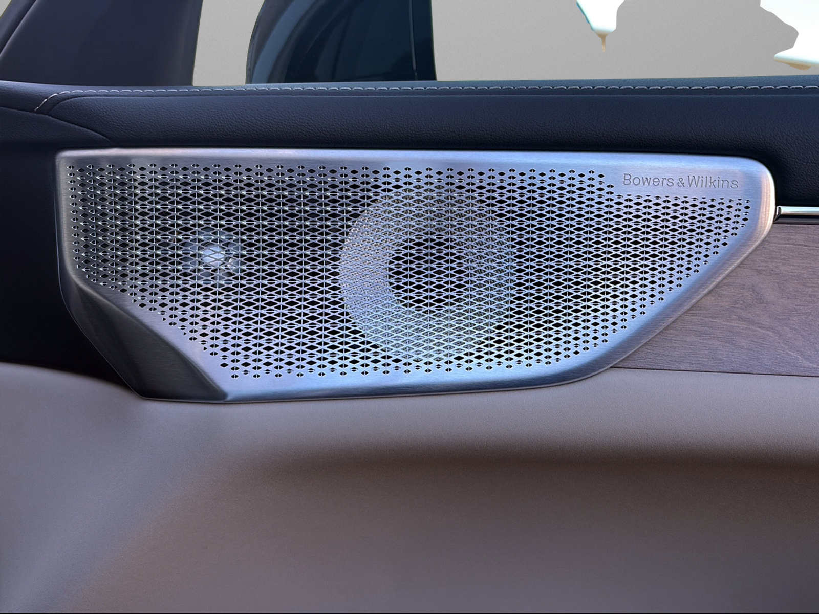 VOLVO ES90 Single 88 kWh Ultra-image-11