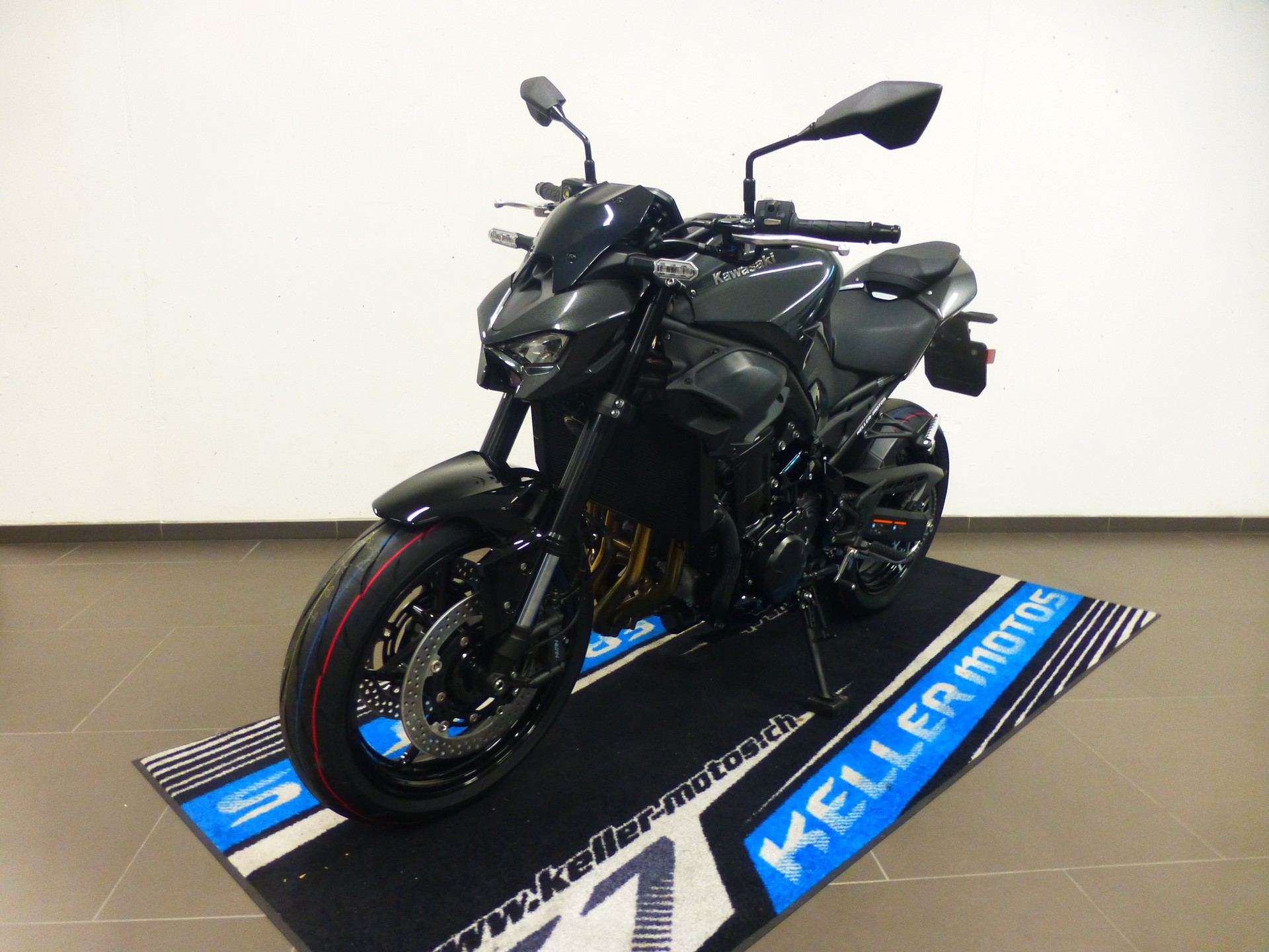 KAWASAKI Z 900 (35kW)-image-4