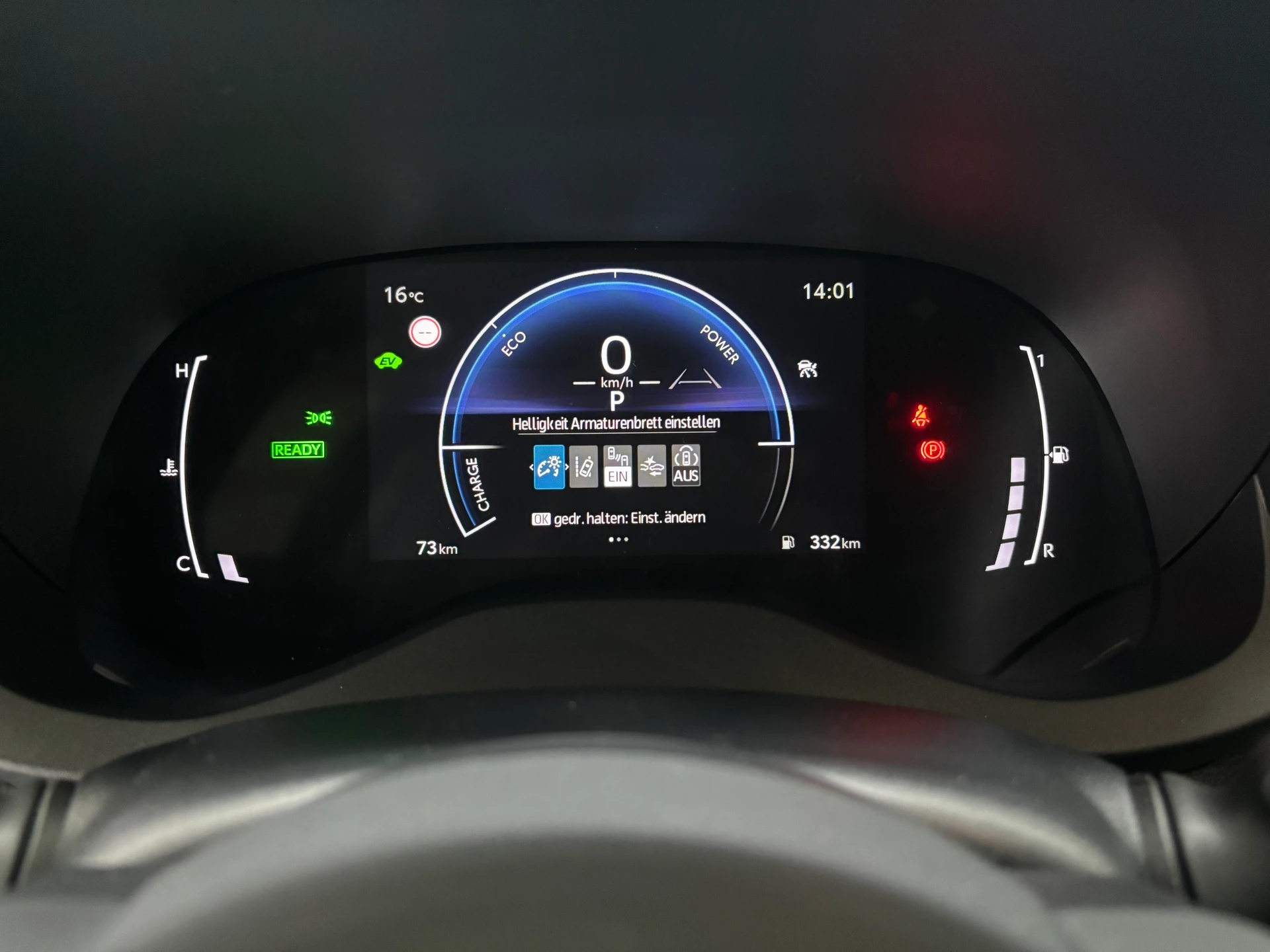 TOYOTA Yaris 1.5 Trend e-CVT-image-20