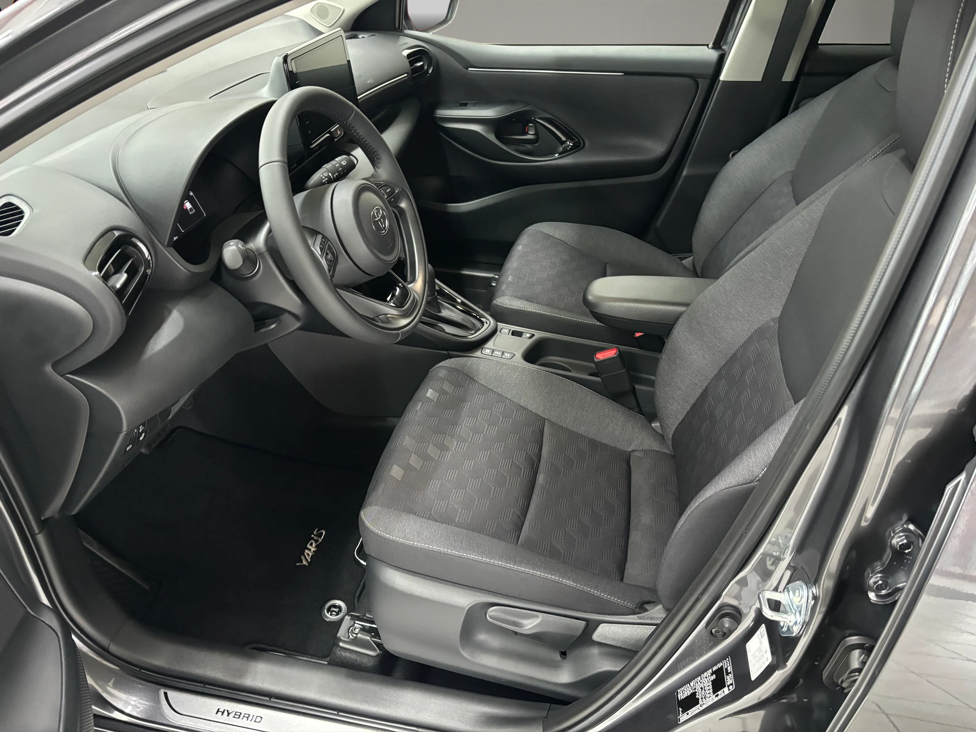 TOYOTA Yaris 1.5 Trend e-CVT-image-7