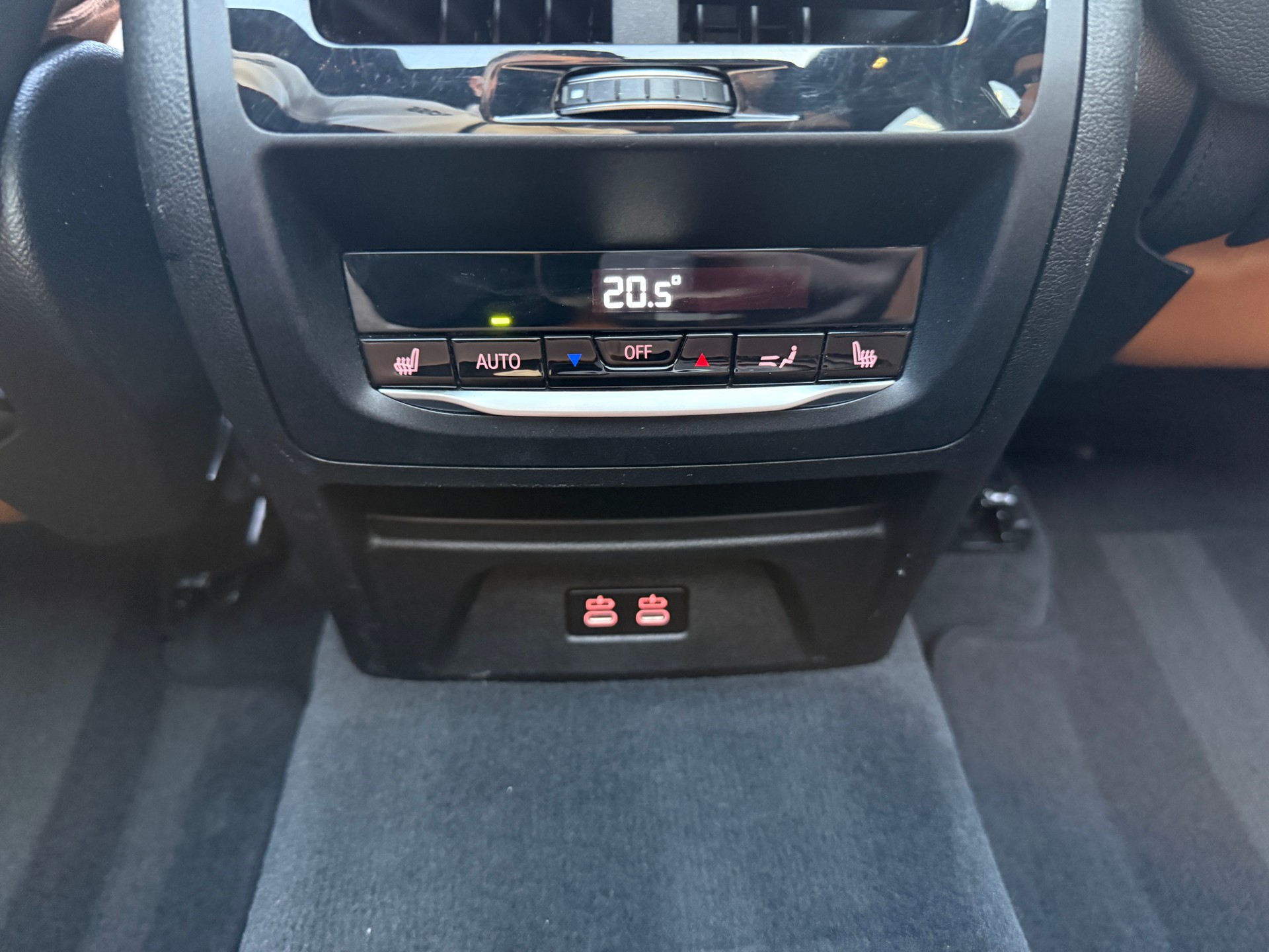 BMW X3 xDrive 30e M Sport ***M-SPORT-SITZE FAHRER & BEIFAHRER / EL. SCHIEBEDACH / M-LENKRAD / M-PAKET ***-image-14