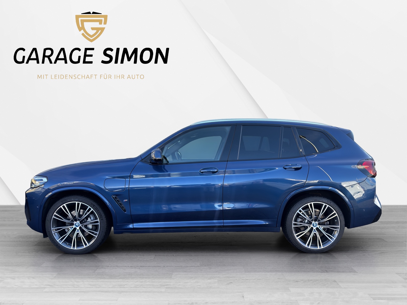 BMW X3 xDrive 30e M Sport ***M-SPORT-SITZE FAHRER & BEIFAHRER / EL. SCHIEBEDACH / M-LENKRAD / M-PAKET ***-showroom-element-3