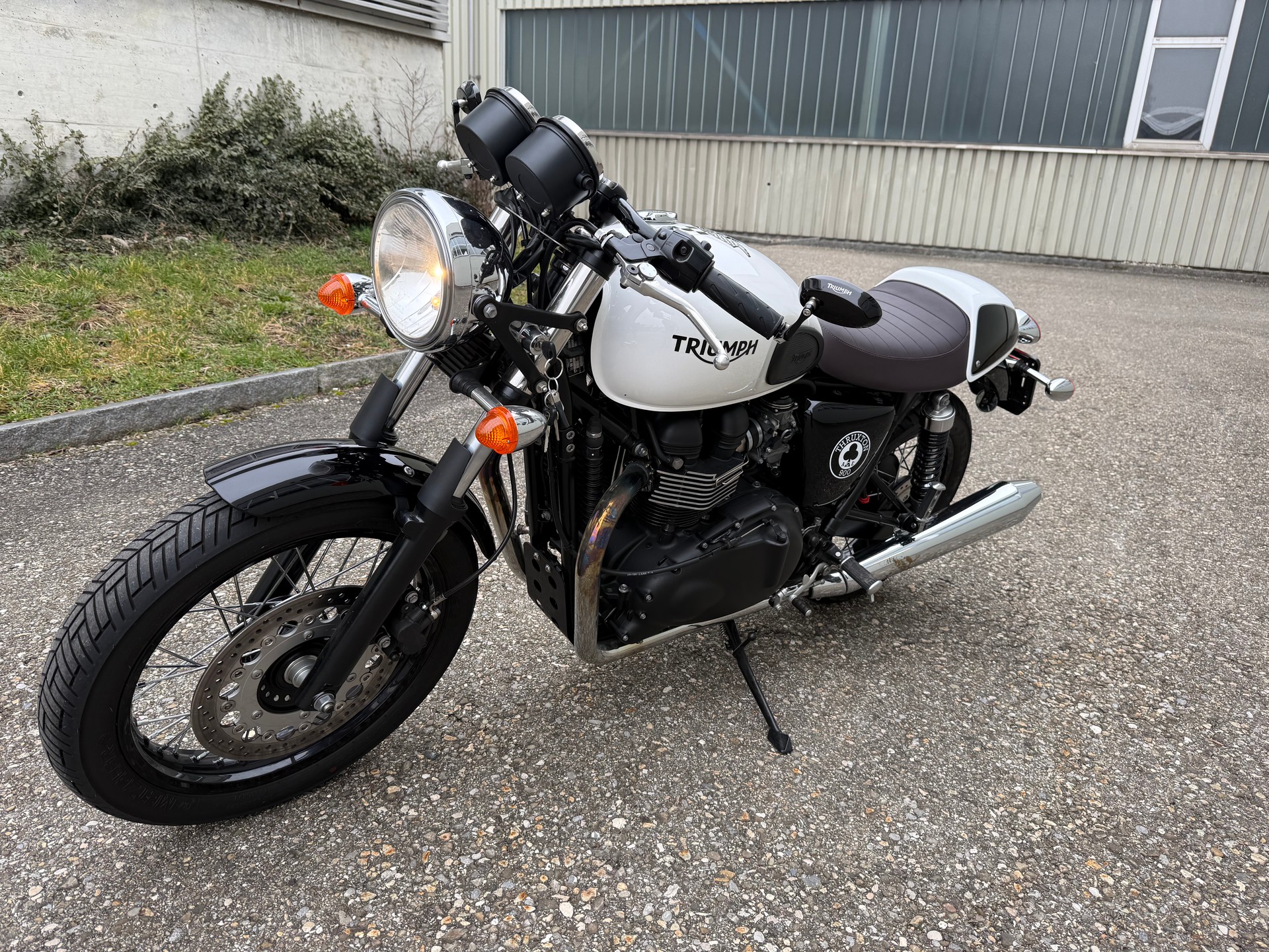 TRIUMPH Thruxton 900 i ACE-image-3