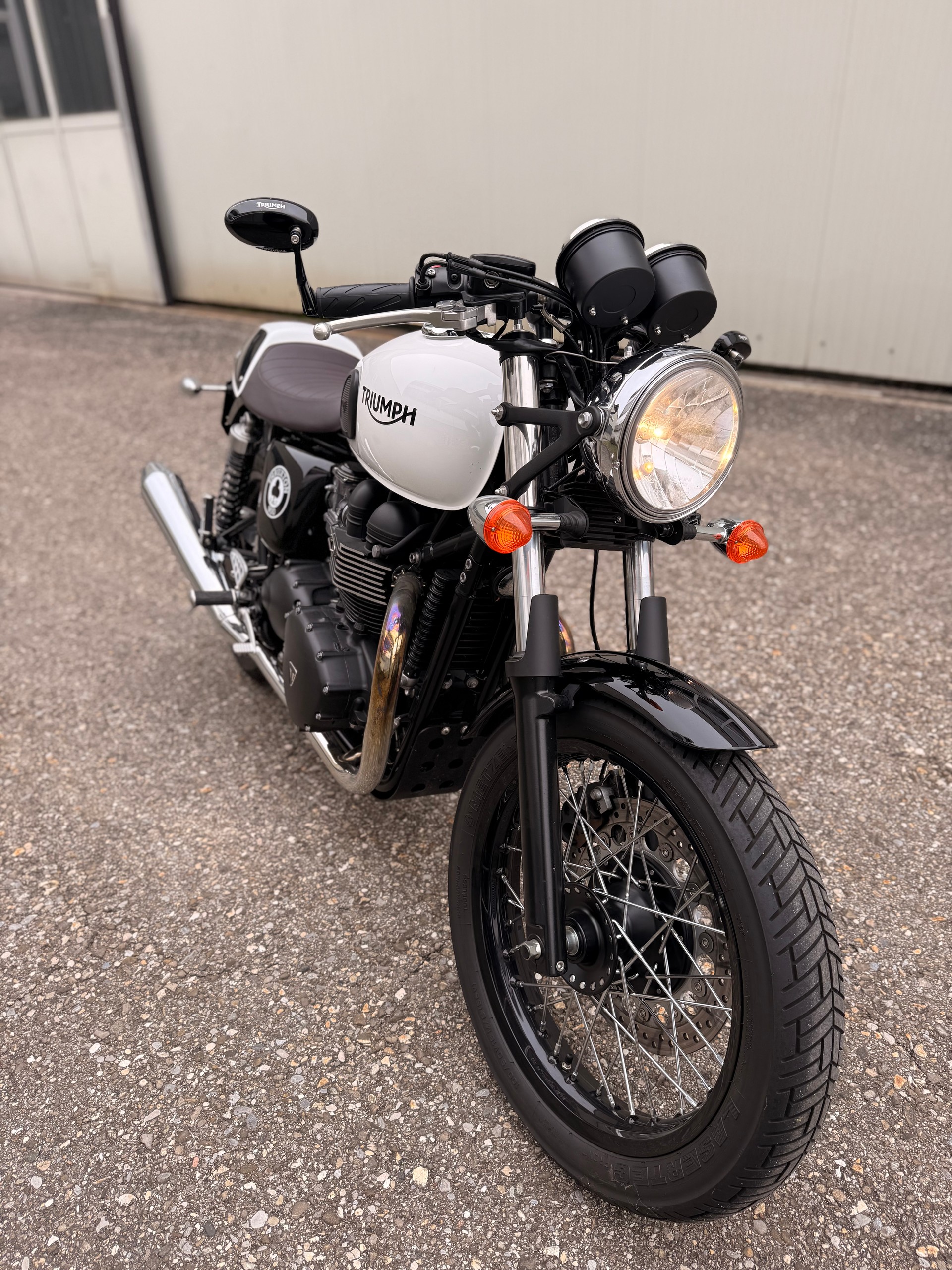 TRIUMPH Thruxton 900 i ACE-image-7