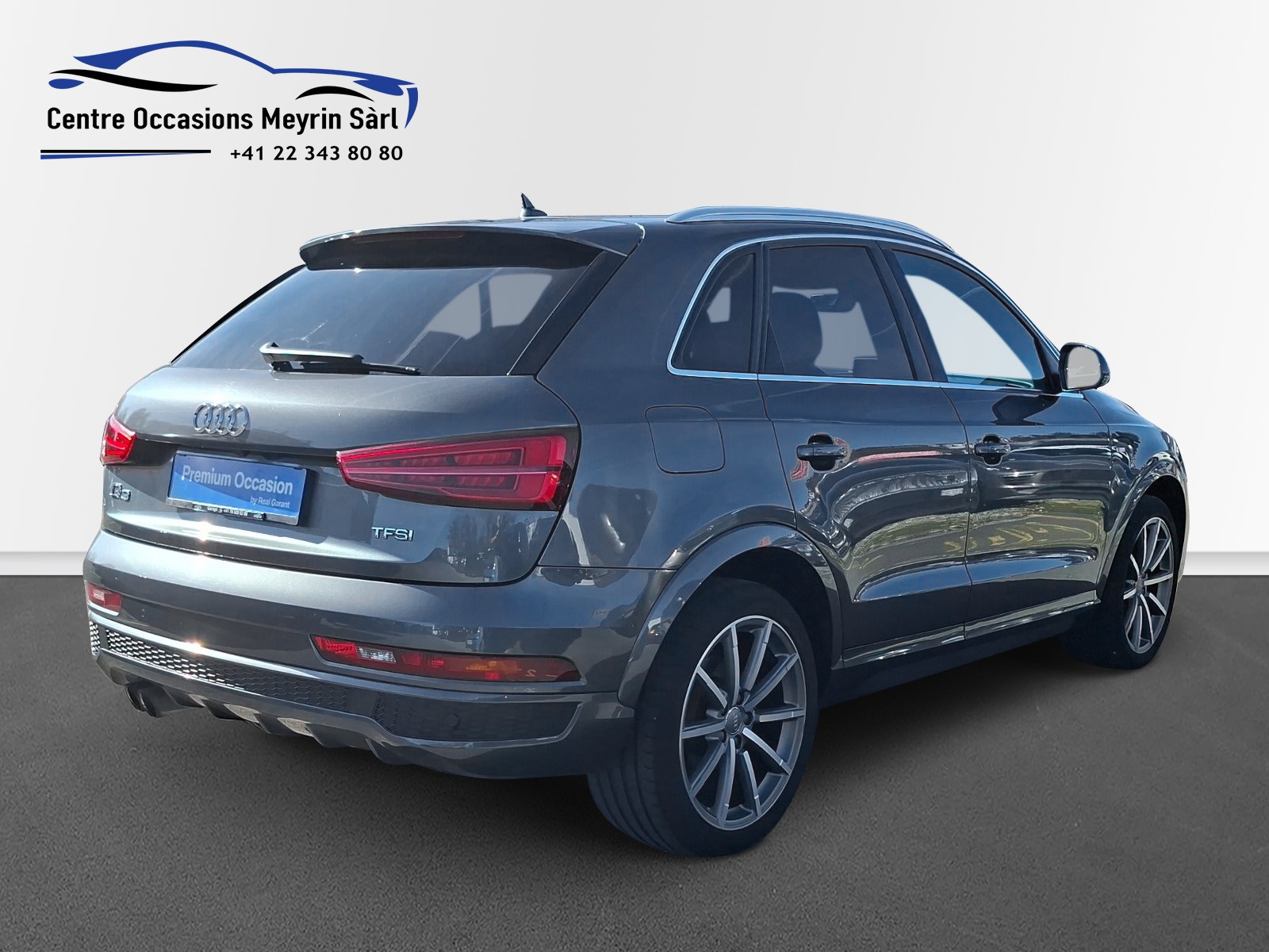 AUDI Q3 1.4 TFSI sport S-tronic-showroom-element-2