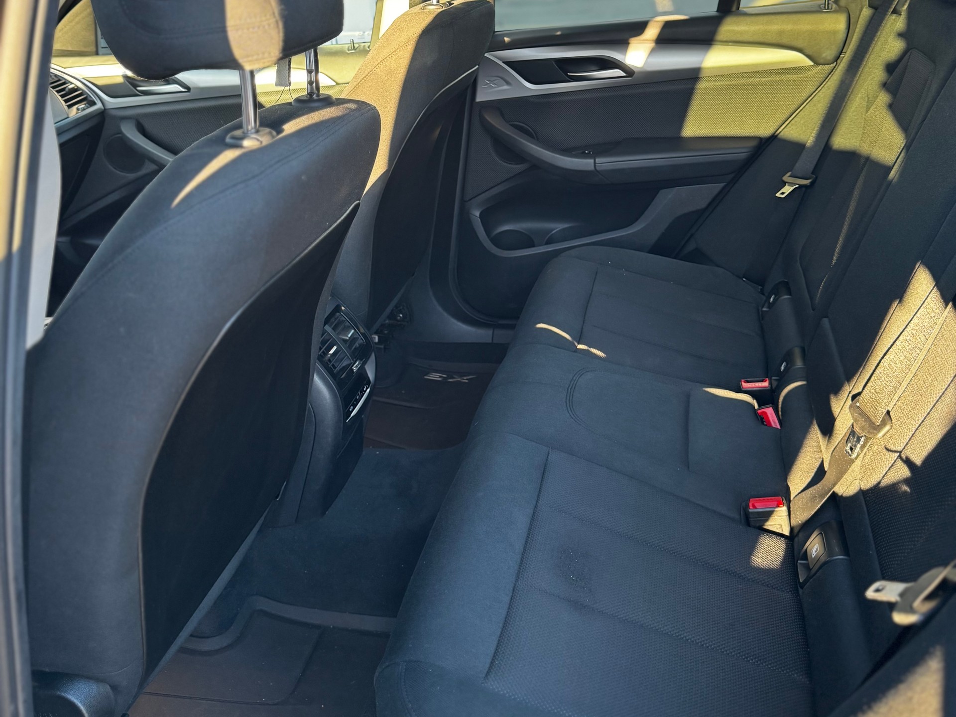 BMW X3 xDrive 20d Luxury Line Steptronic-image-9