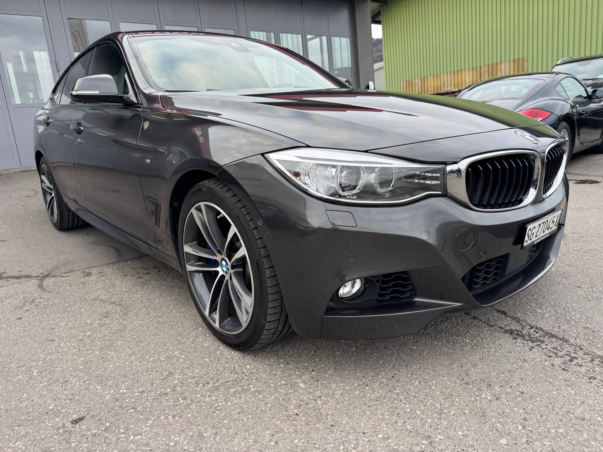 BMW 335i GT xDrive M Sport Line Steptronic-image-1