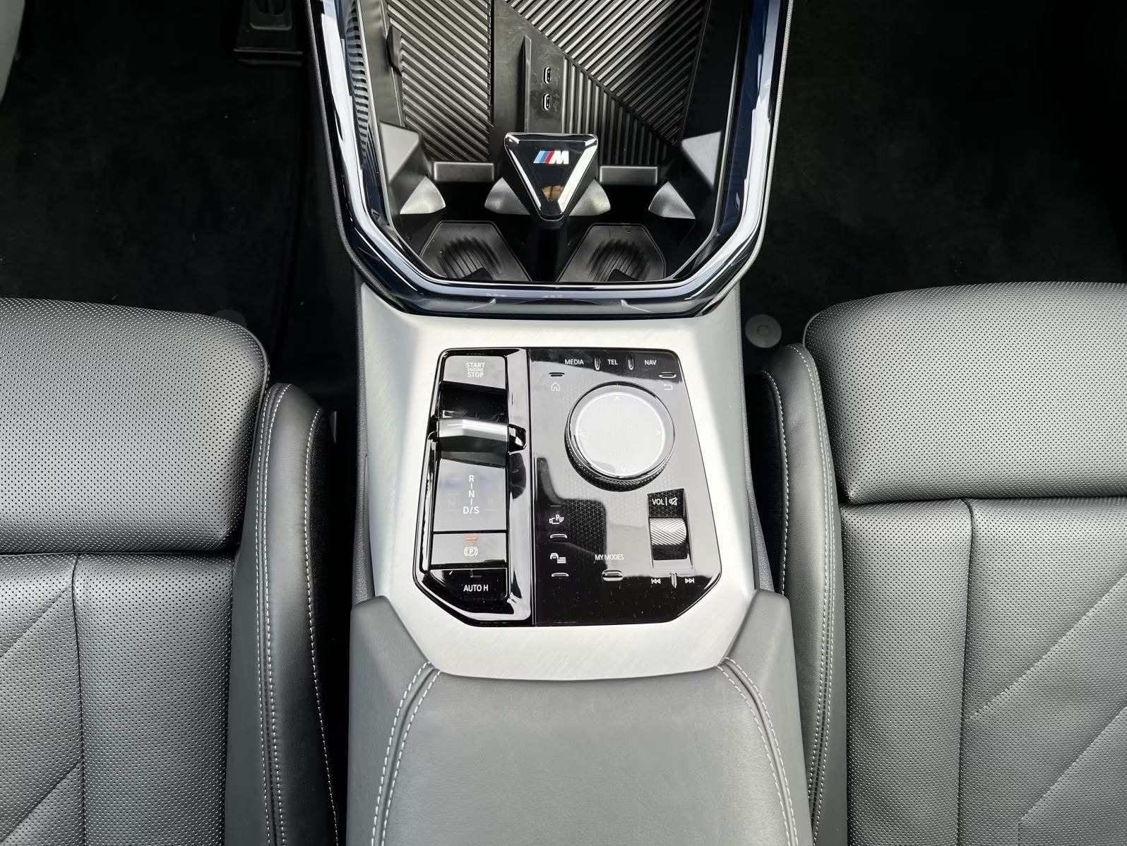 BMW X3 xDrive M50 48V M Sport Pro Individual-image-8