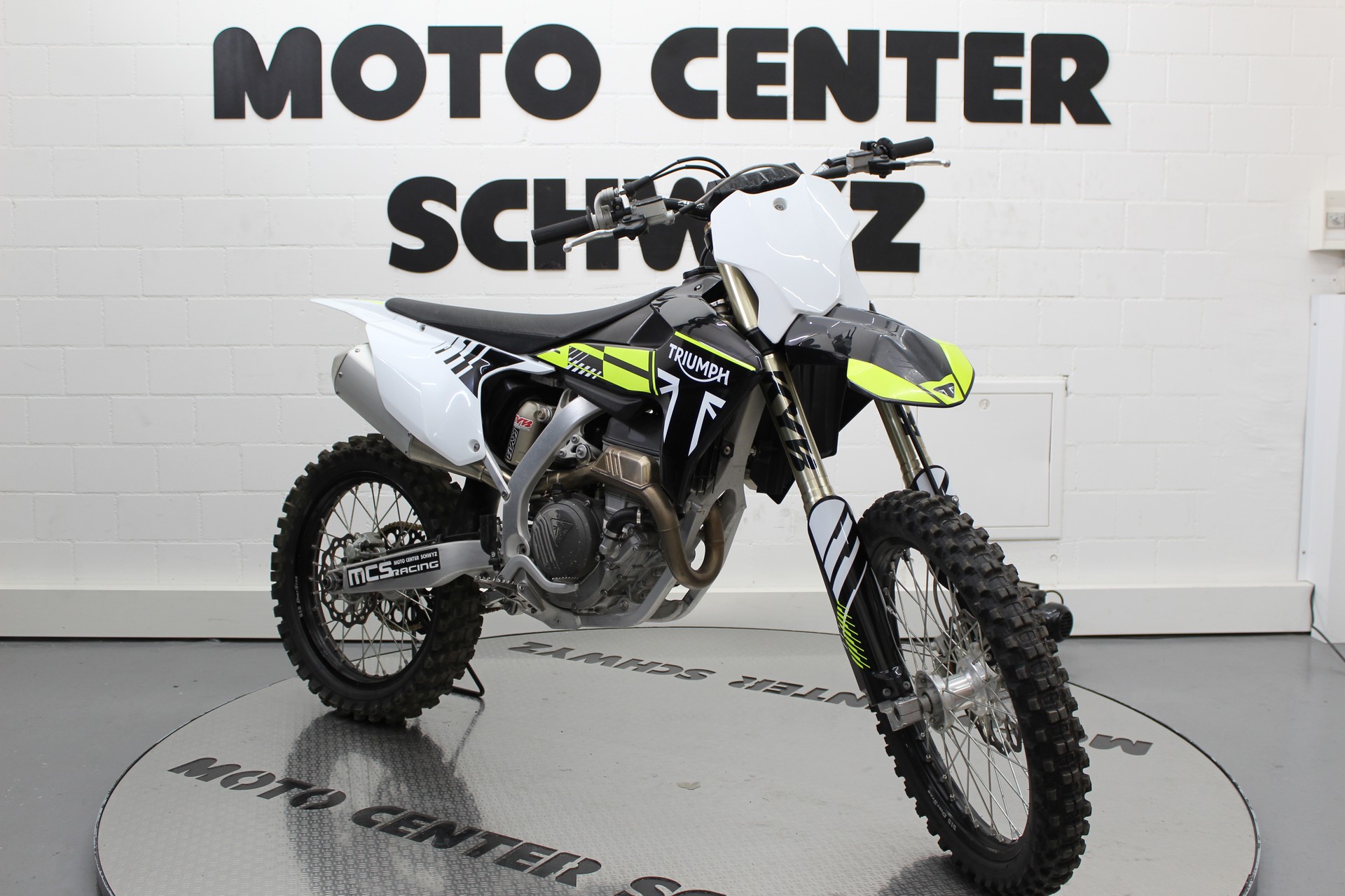 TRIUMPH TF-250 X-image-1