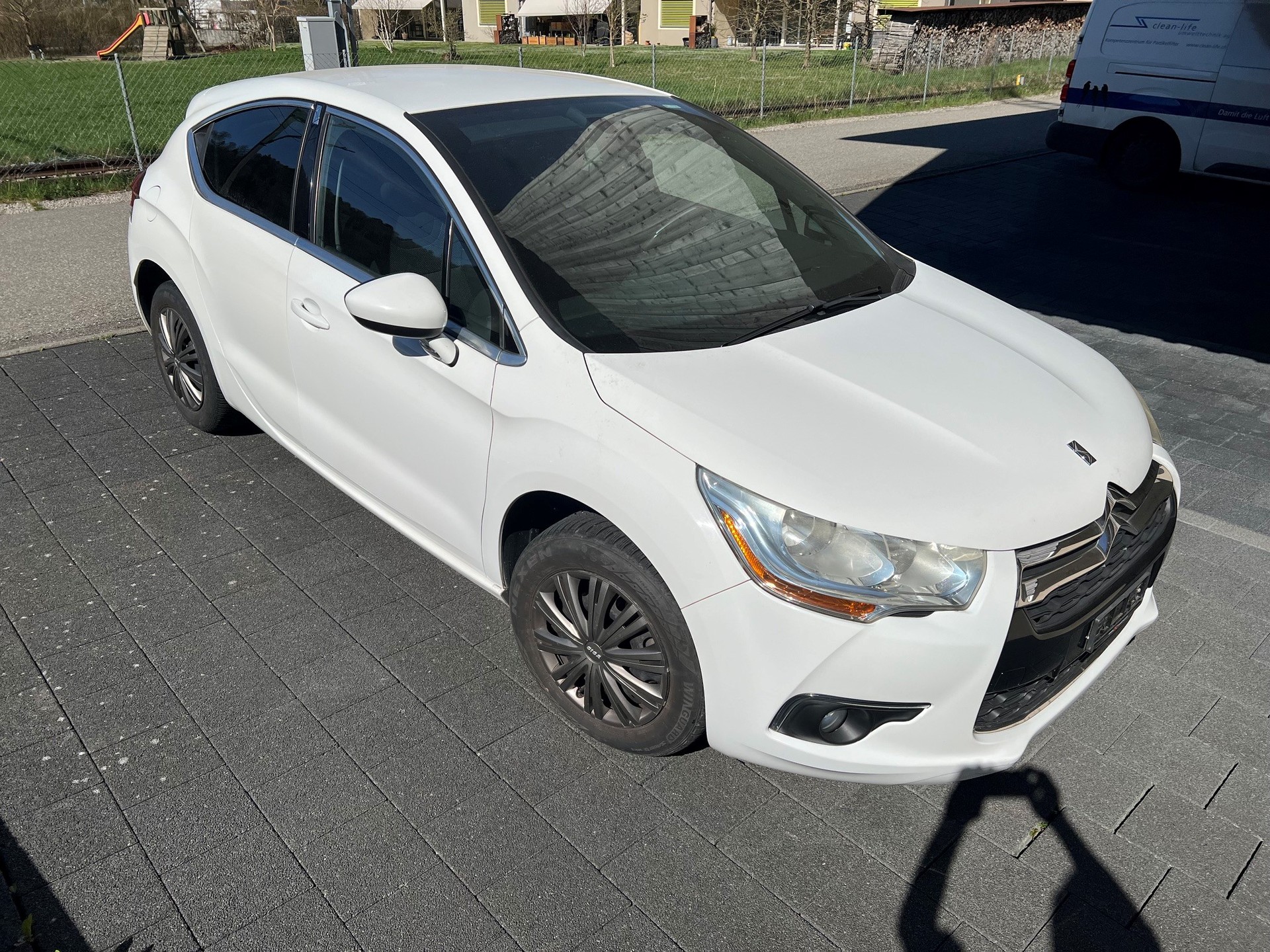 DS AUTOMOBILES DS4 1.6 VTi Chic-image-3