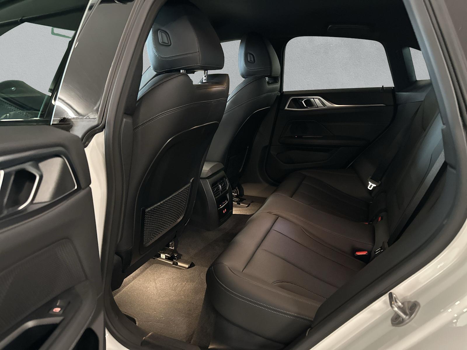 BMW i4 eDrive35-image-12
