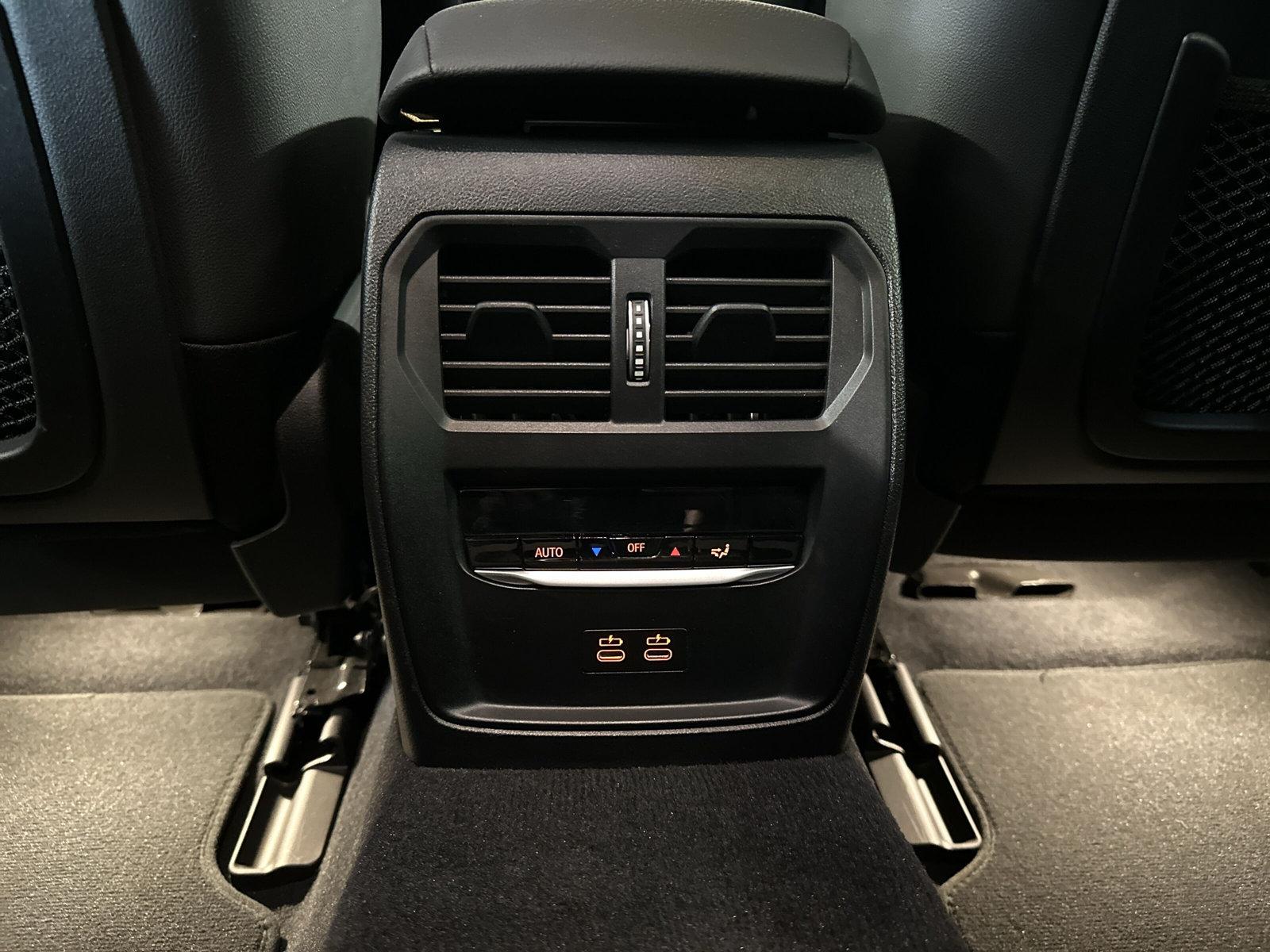 BMW i4 eDrive35-image-22