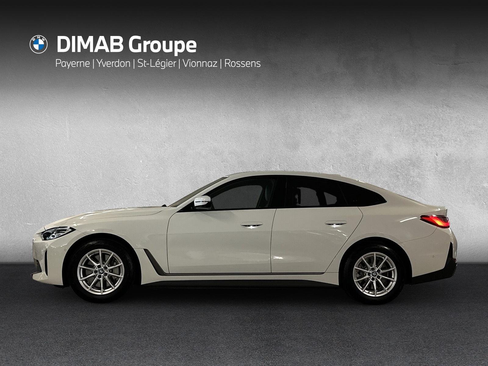 BMW i4 eDrive35-showroom-element-2