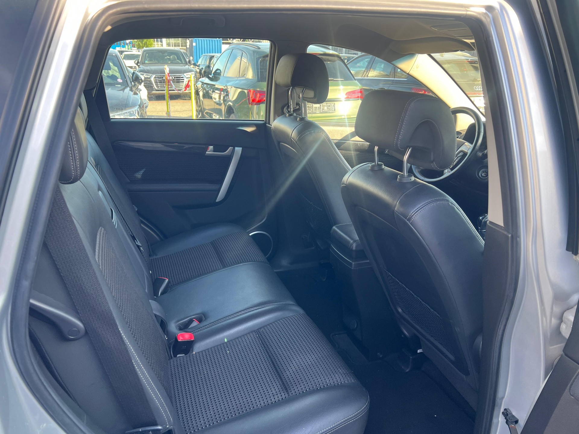 CHEVROLET Captiva 2.2 VCDi LT 4WD-image-9