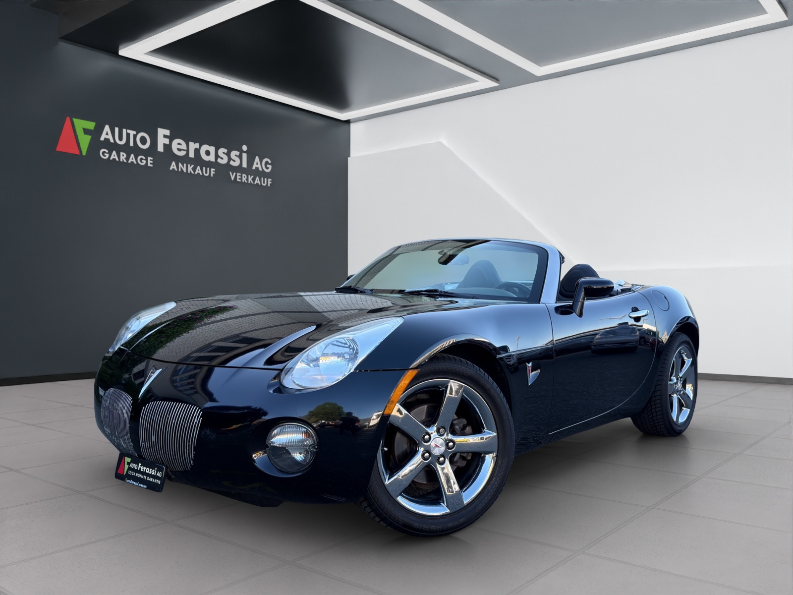 PONTIAC Solstice