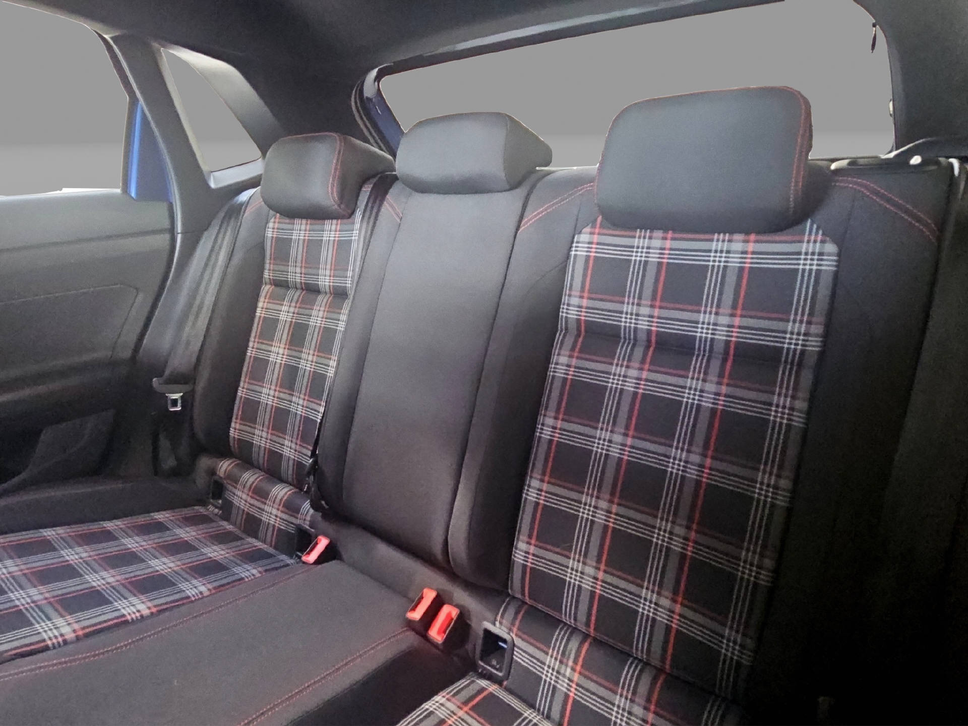 VW Polo 2.0 TSI GTI DSG-image-14