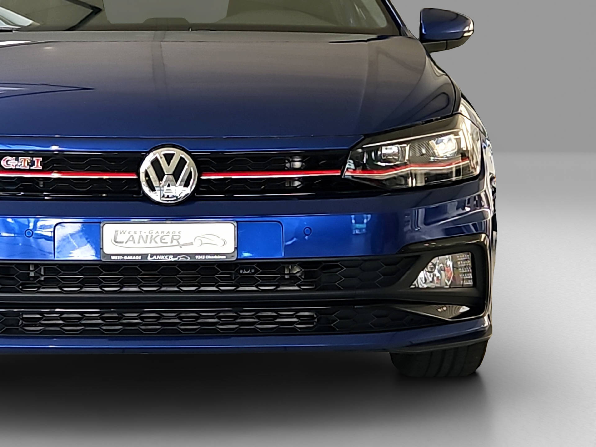 VW Polo 2.0 TSI GTI DSG-image-17