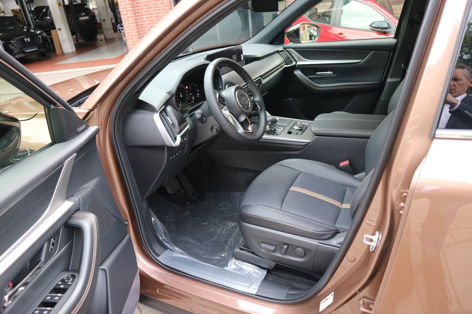 MAZDA CX-80 e-Skyactiv PHEV 327 AWD Homura Plus-image-9