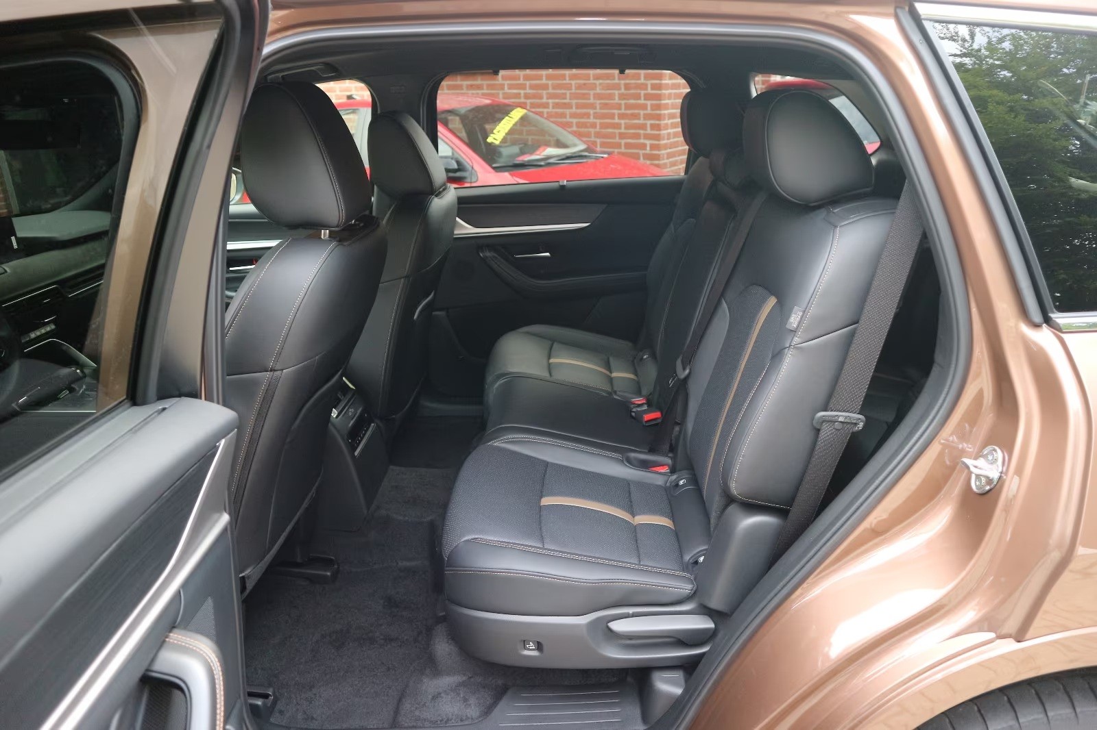 MAZDA CX-80 e-Skyactiv PHEV 327 AWD Homura Plus-image-12
