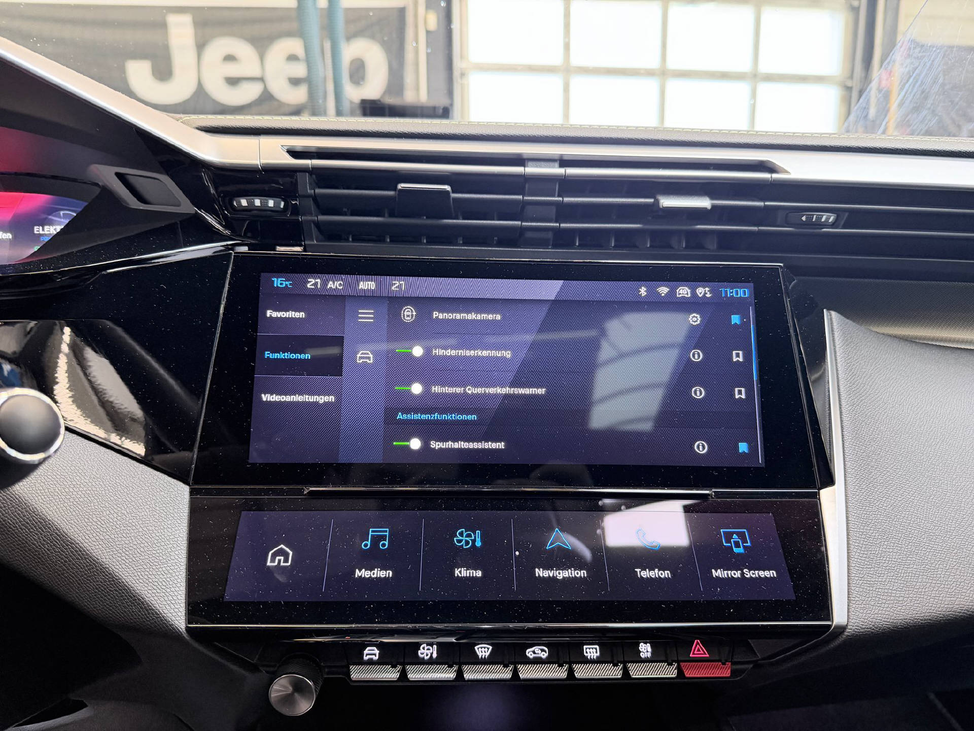PEUGEOT 308 1.6 PHEV 225 GT-image-13