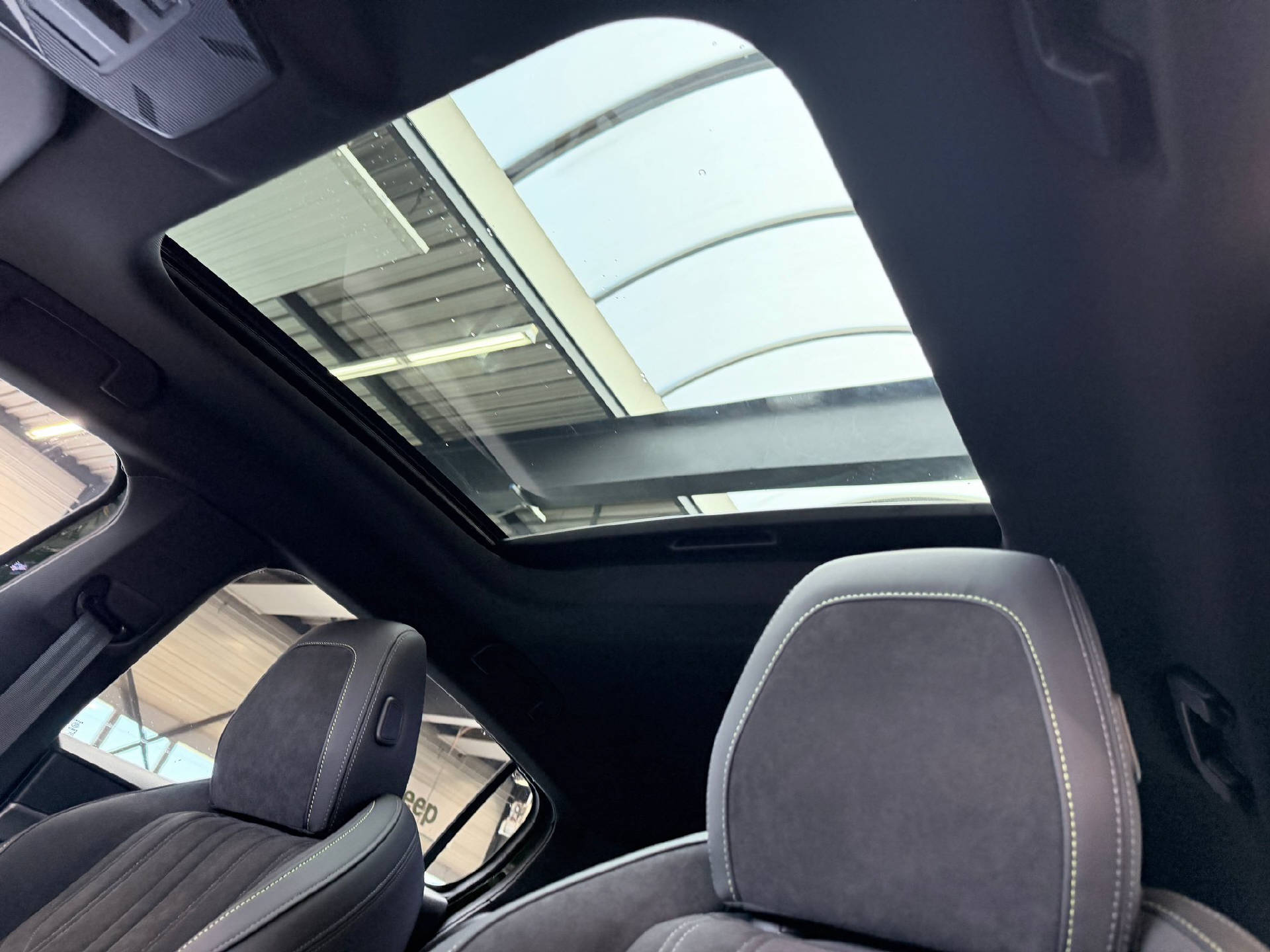 PEUGEOT 308 1.6 PHEV 225 GT-image-8