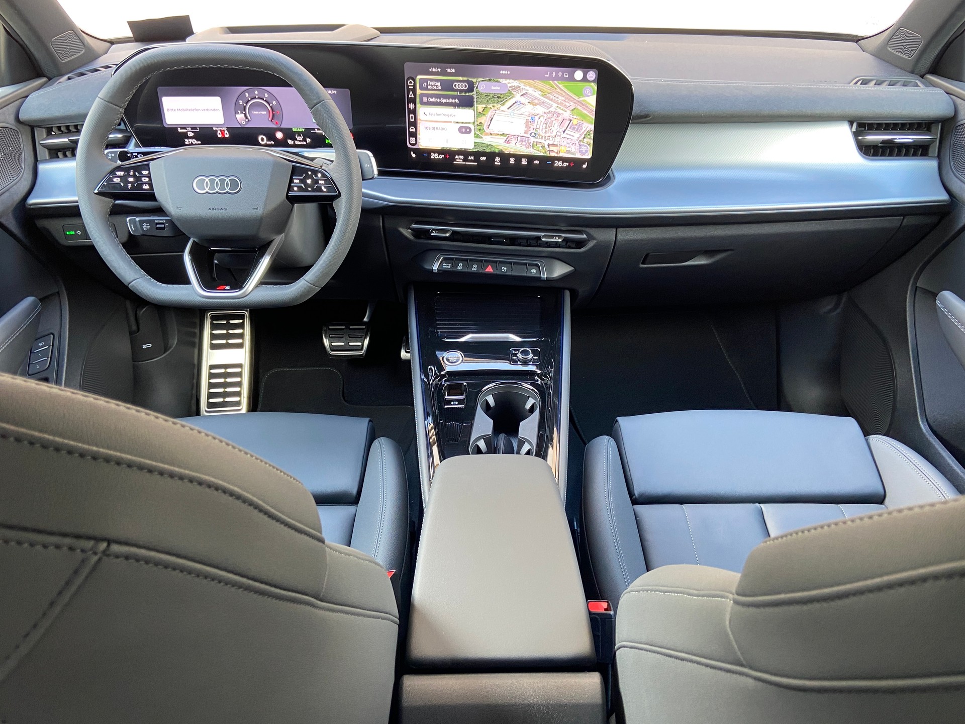 AUDI Q3 SUV TFSI 266 quattro S tronic Sline-showroom-element-3