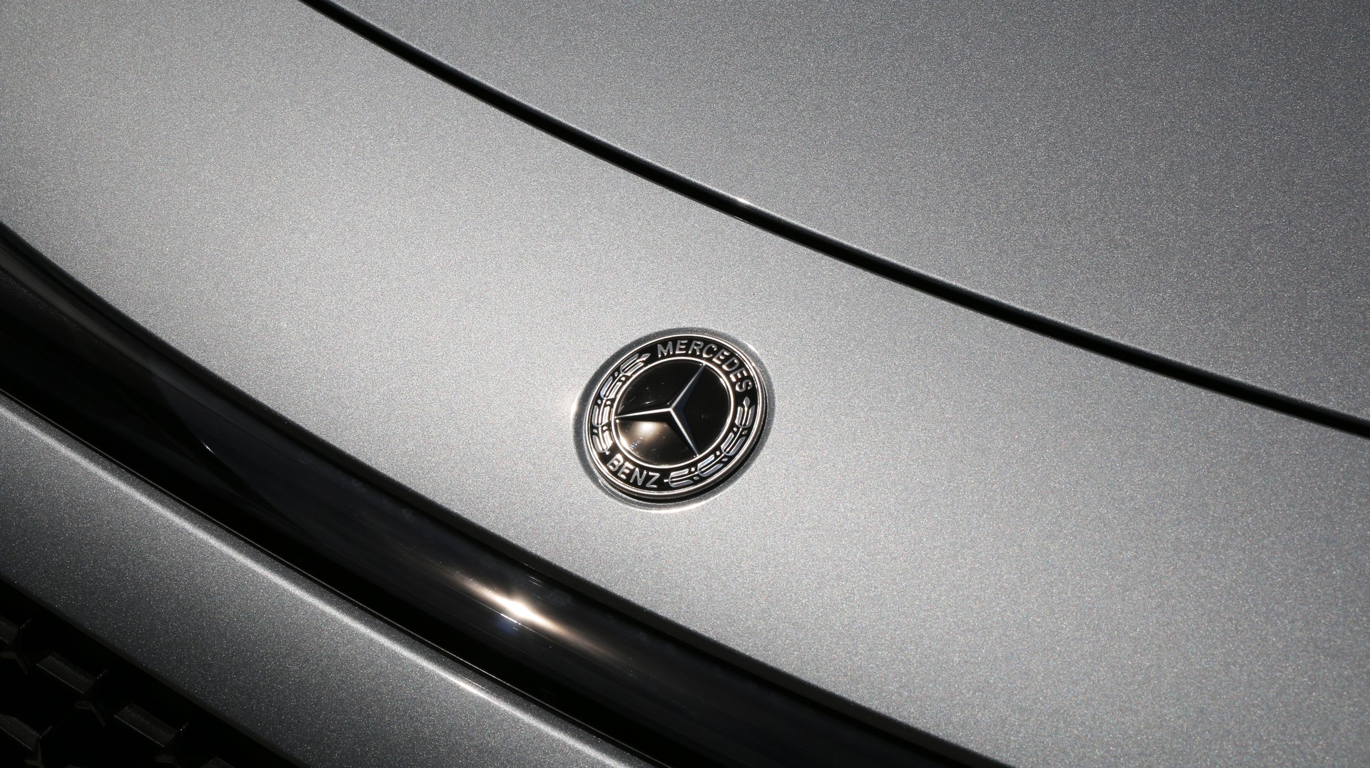 MERCEDES-BENZ CLA 220 4MATIC-image-14