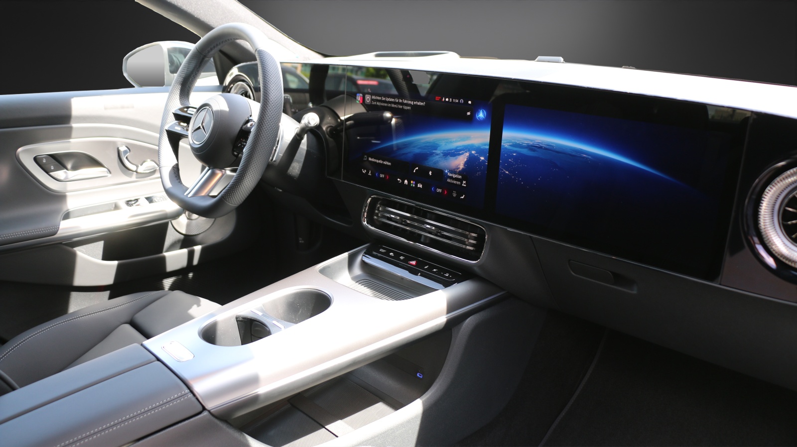 MERCEDES-BENZ CLA 220 4MATIC-image-7