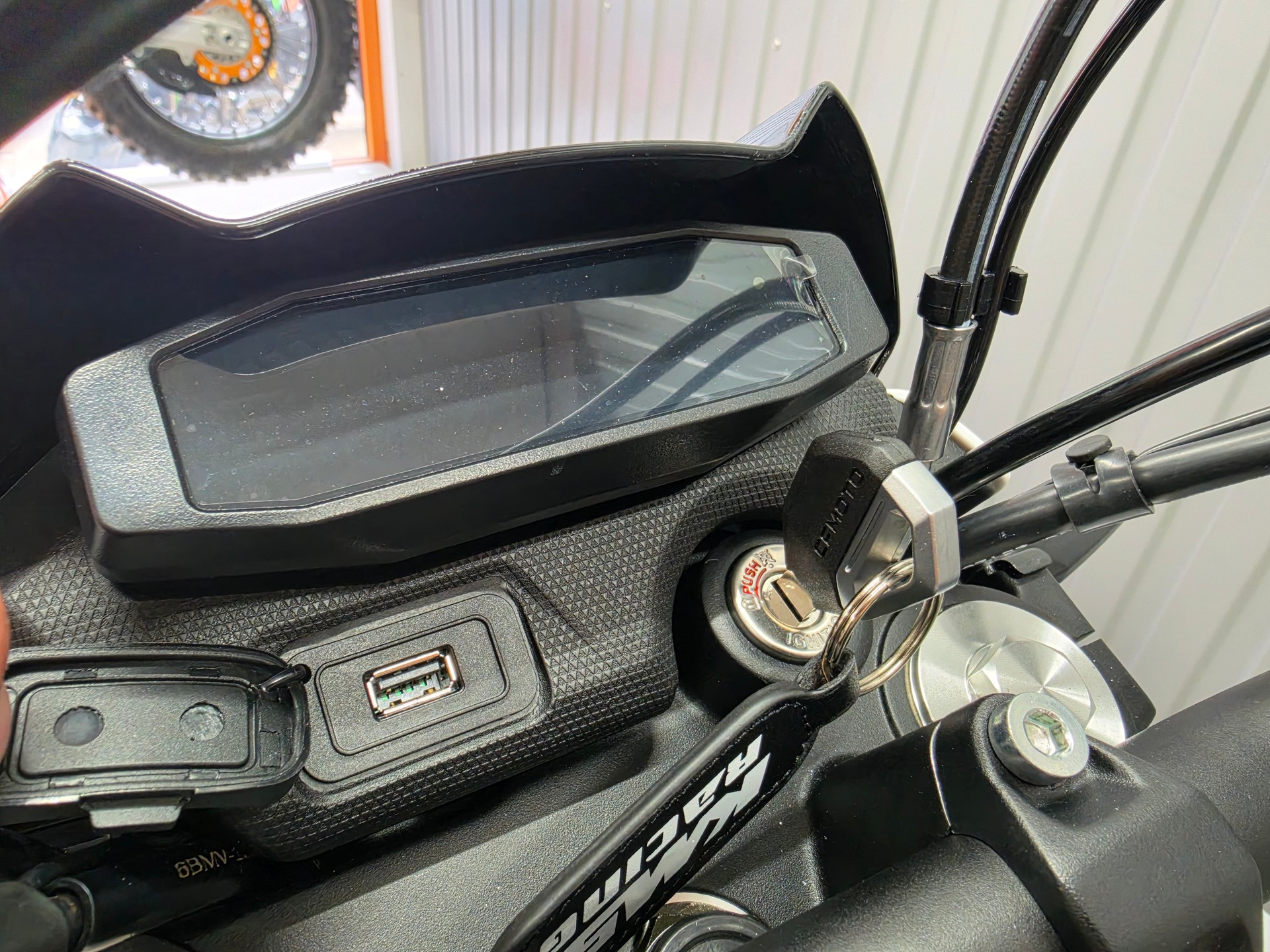 CF MOTO Dual 250-image-9