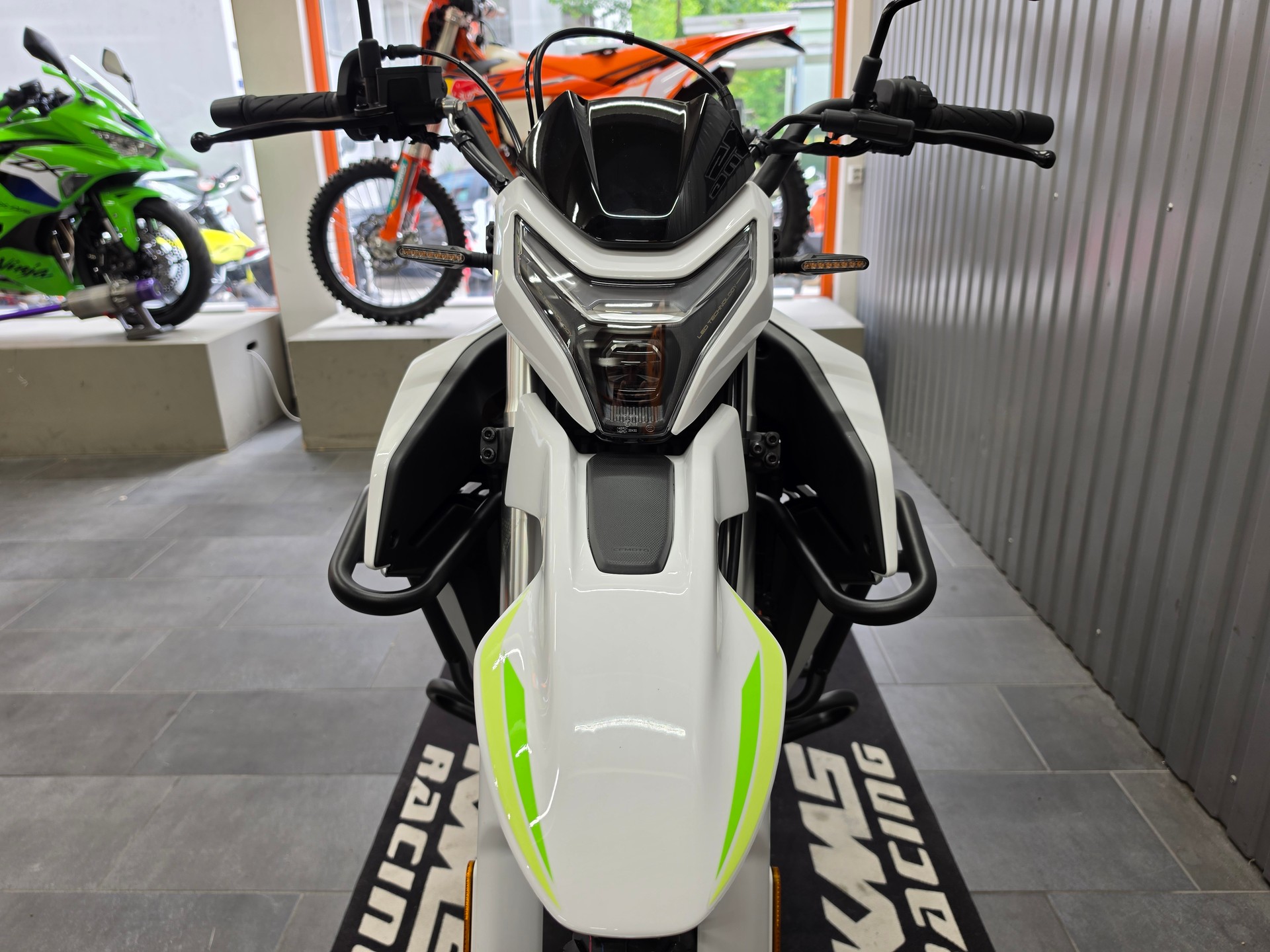 CF MOTO Dual 250-image-10