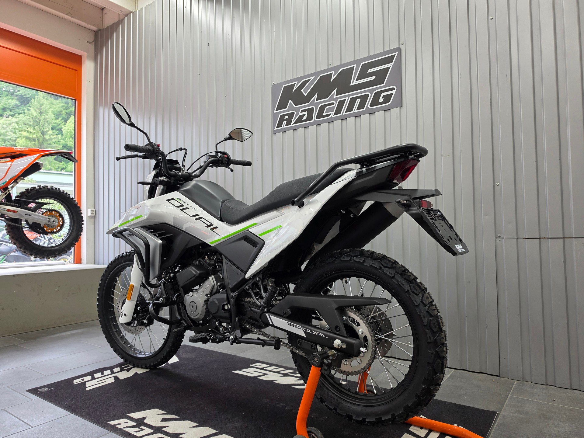 CF MOTO Dual 250-image-2