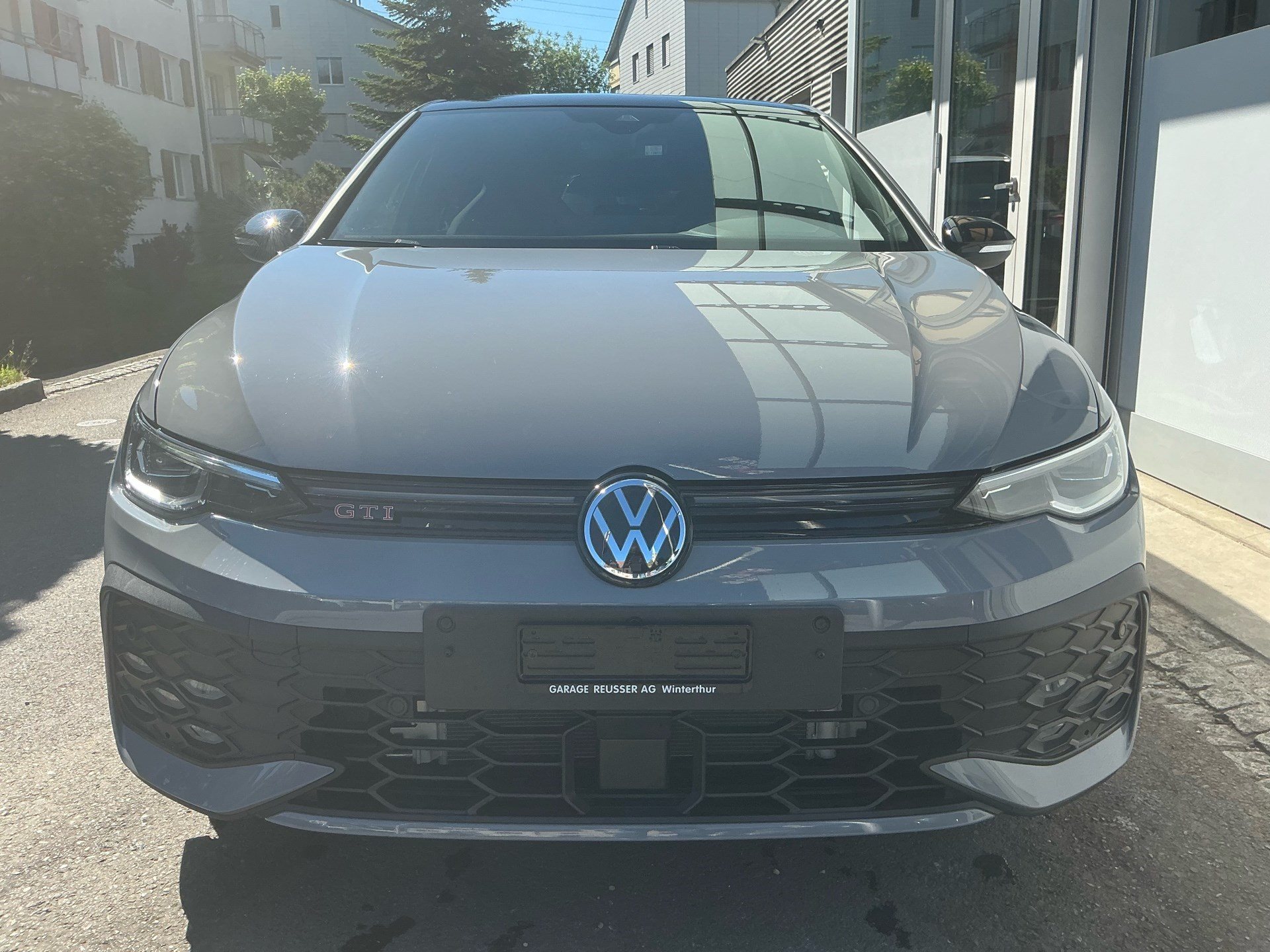 VW Golf GTI DSG 2.0 TSI FACELIFT *** TRAUM IN MONDSTEINGRAU ***-showroom-element-1