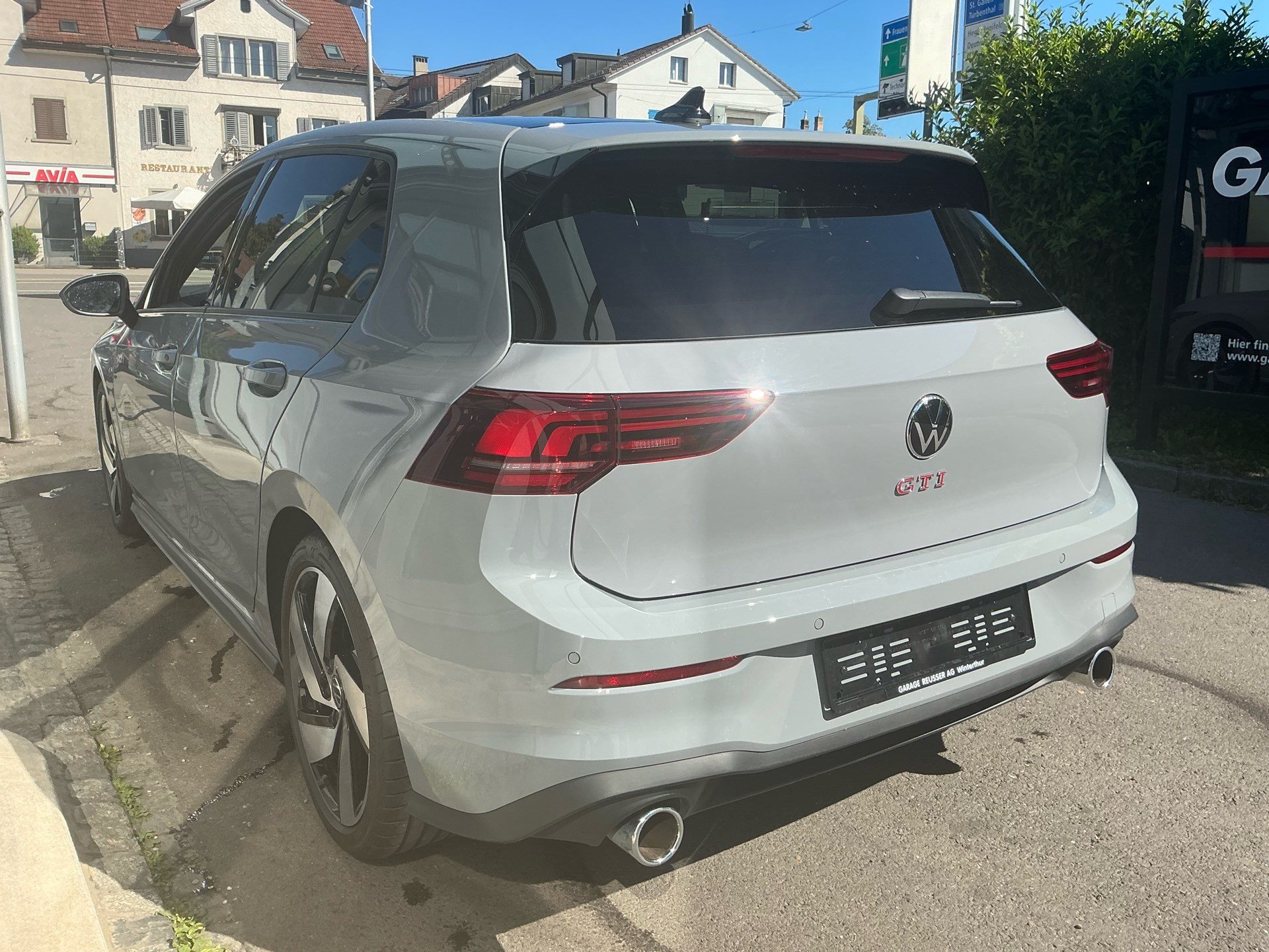 VW Golf GTI DSG 2.0 TSI FACELIFT *** TRAUM IN MONDSTEINGRAU ***-image-5