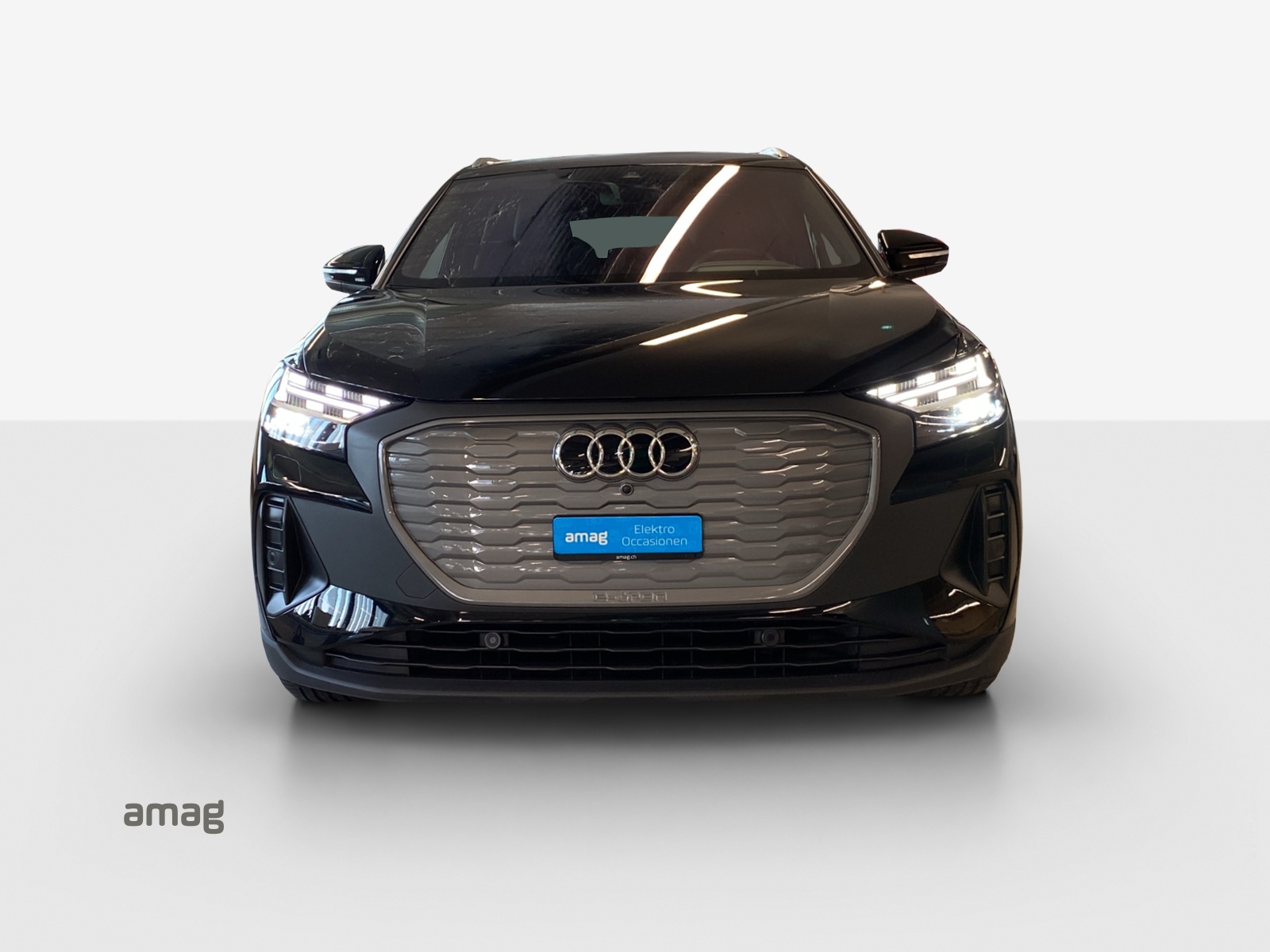 AUDI Q4 e-tron 40-image-6