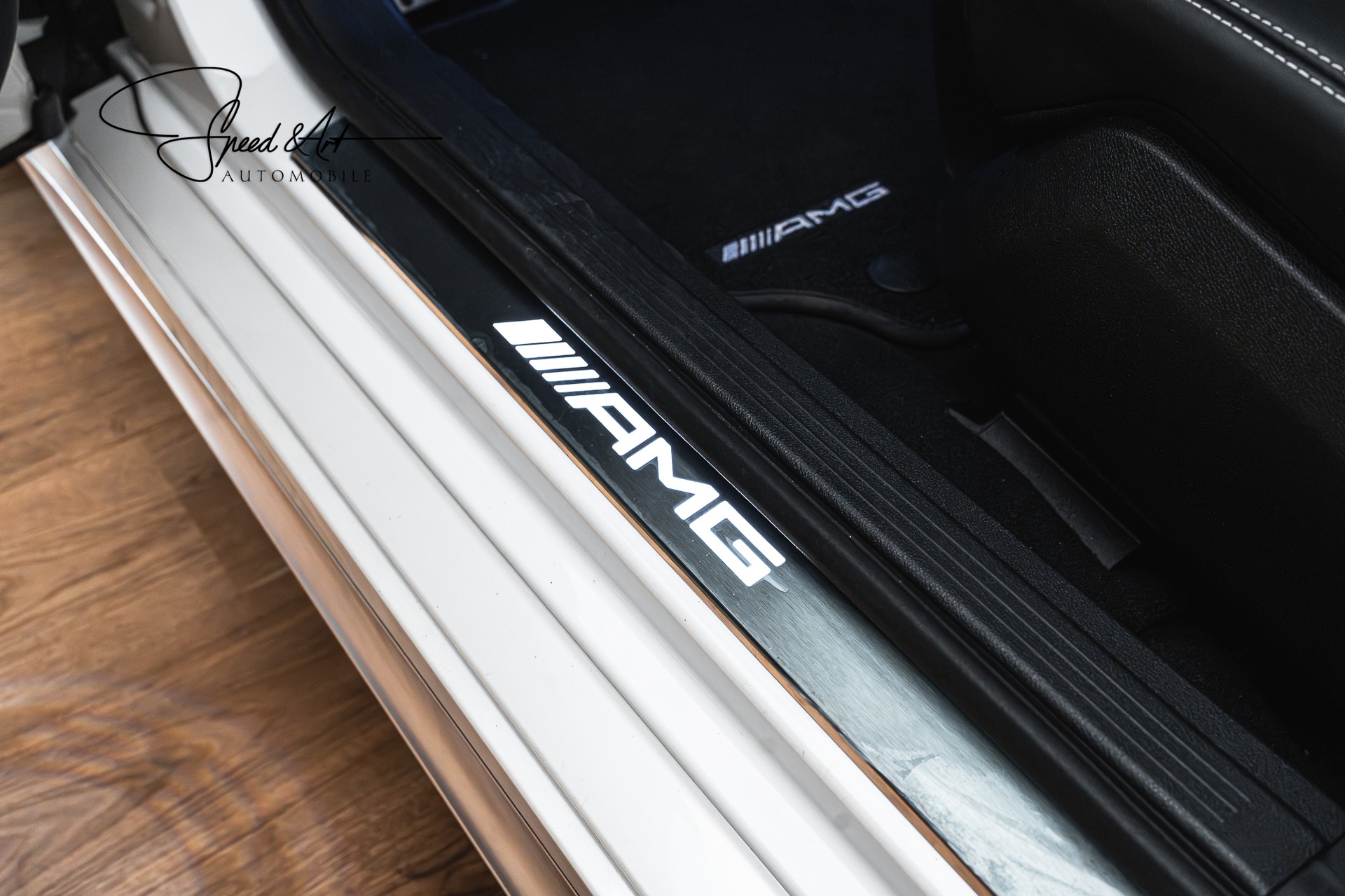 MERCEDES-BENZ CLS 63 AMG S 4Matic Speedshift MCT | OHNE OPF | 1.HAND-image-9