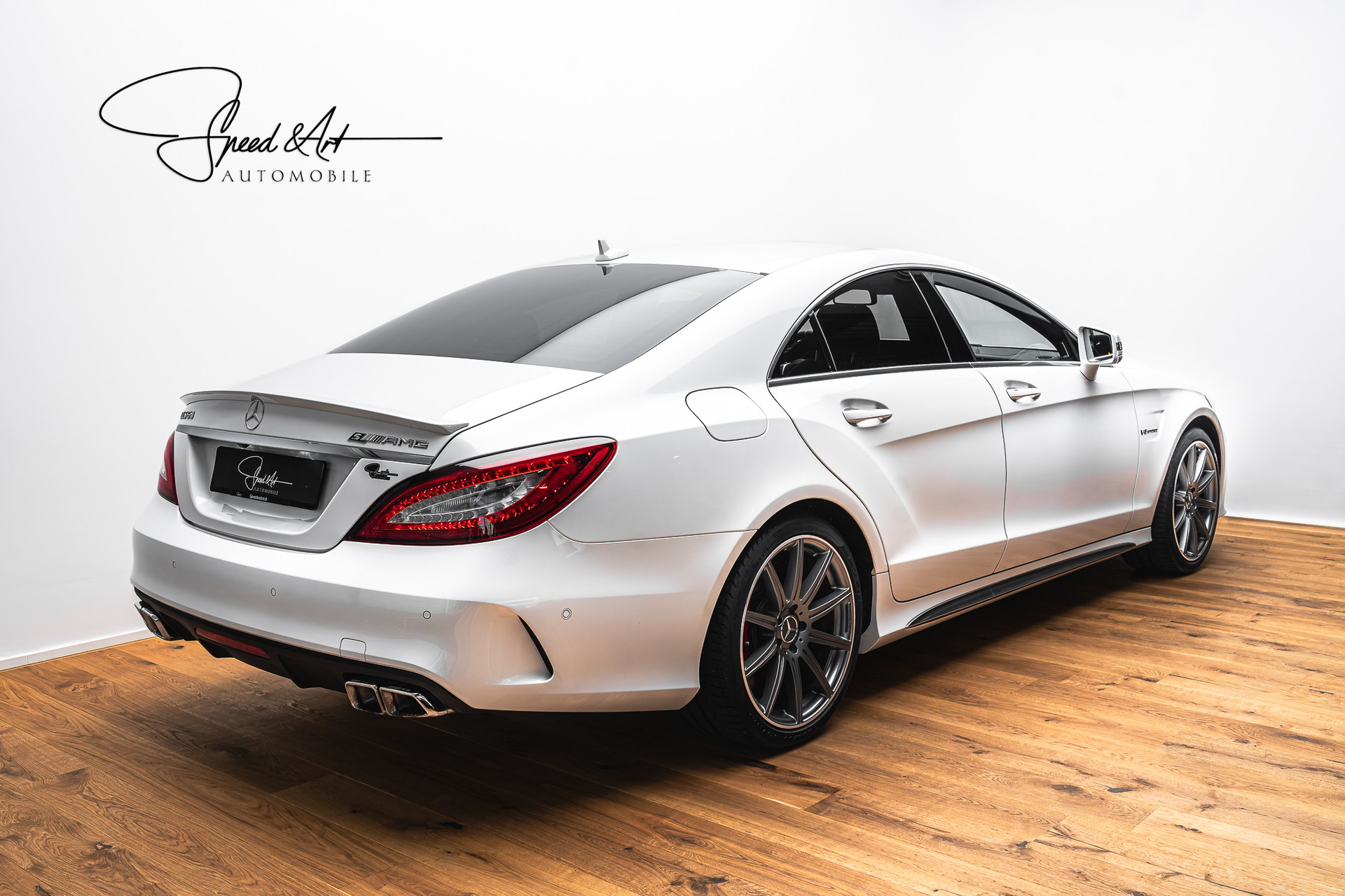 MERCEDES-BENZ CLS 63 AMG S 4Matic Speedshift MCT | OHNE OPF | 1.HAND-showroom-element-2