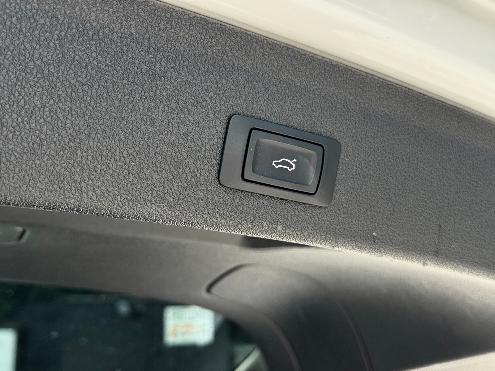 AUDI Q5 2.0 TDI quattro S-tronic-image-20