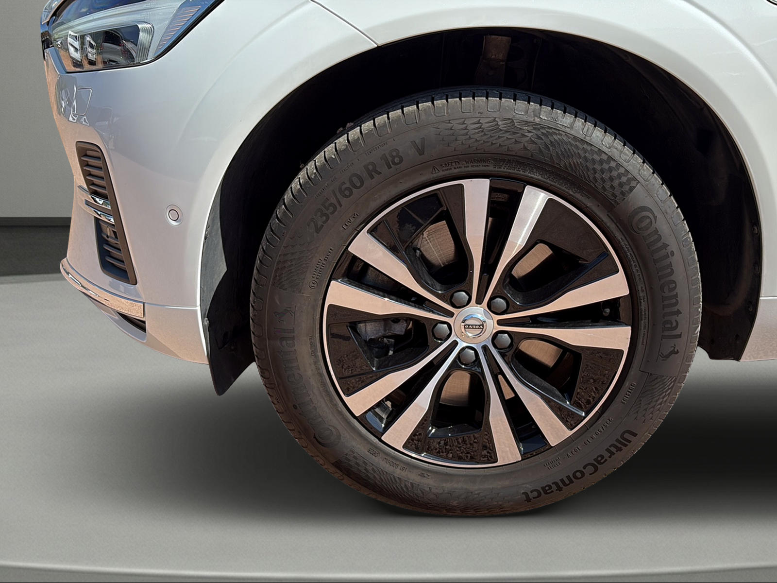 VOLVO XC60 T6 eAWD PluginHybrid Core Geartronic-showroom-element-2