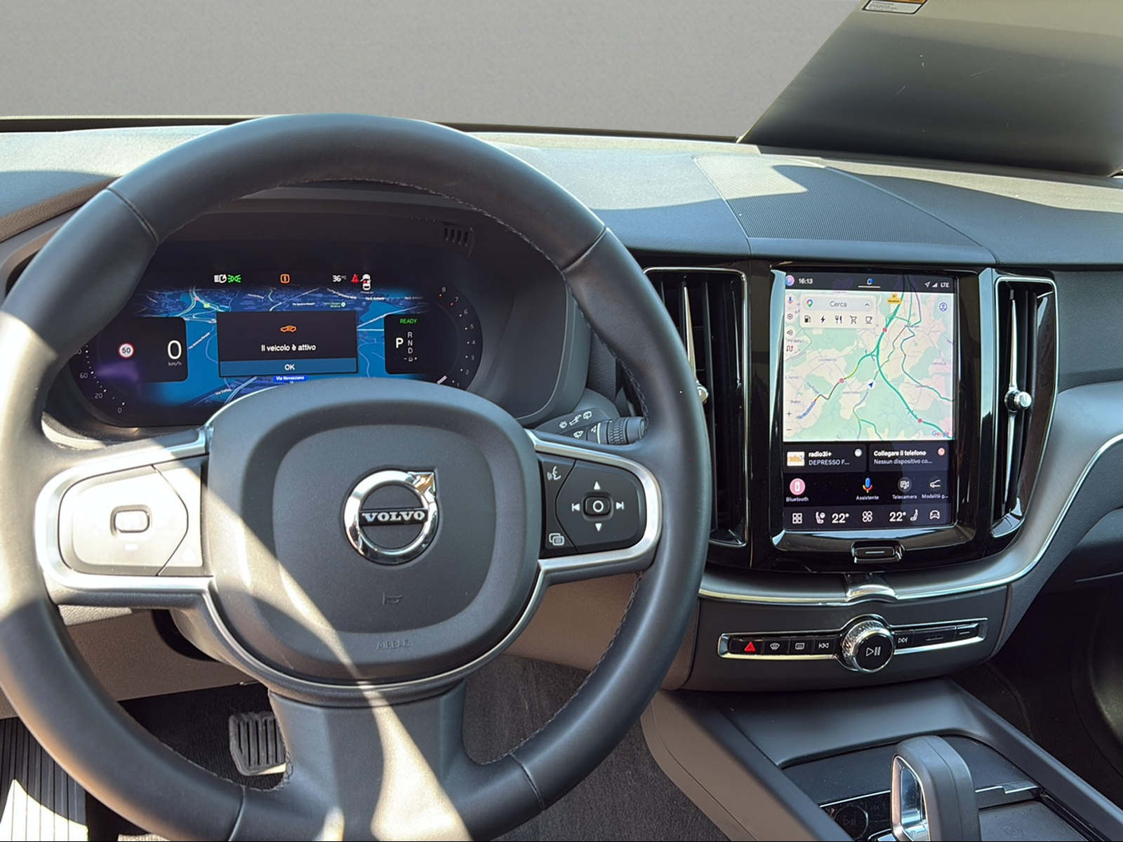 VOLVO XC60 T6 eAWD PluginHybrid Core Geartronic-image-11