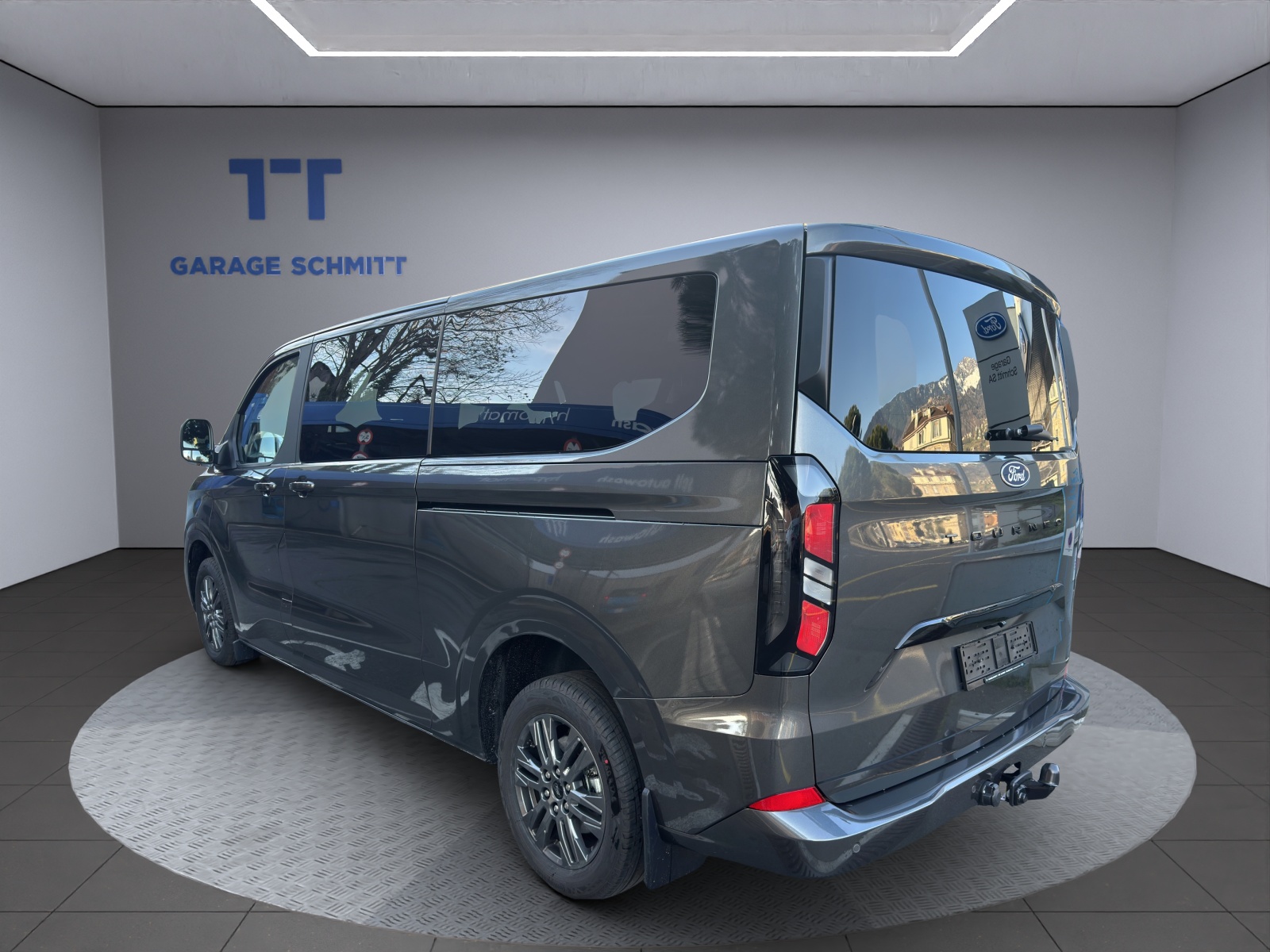 FORD Tourneo Custom 320 L2 2.0 EcoBl-showroom-element-1