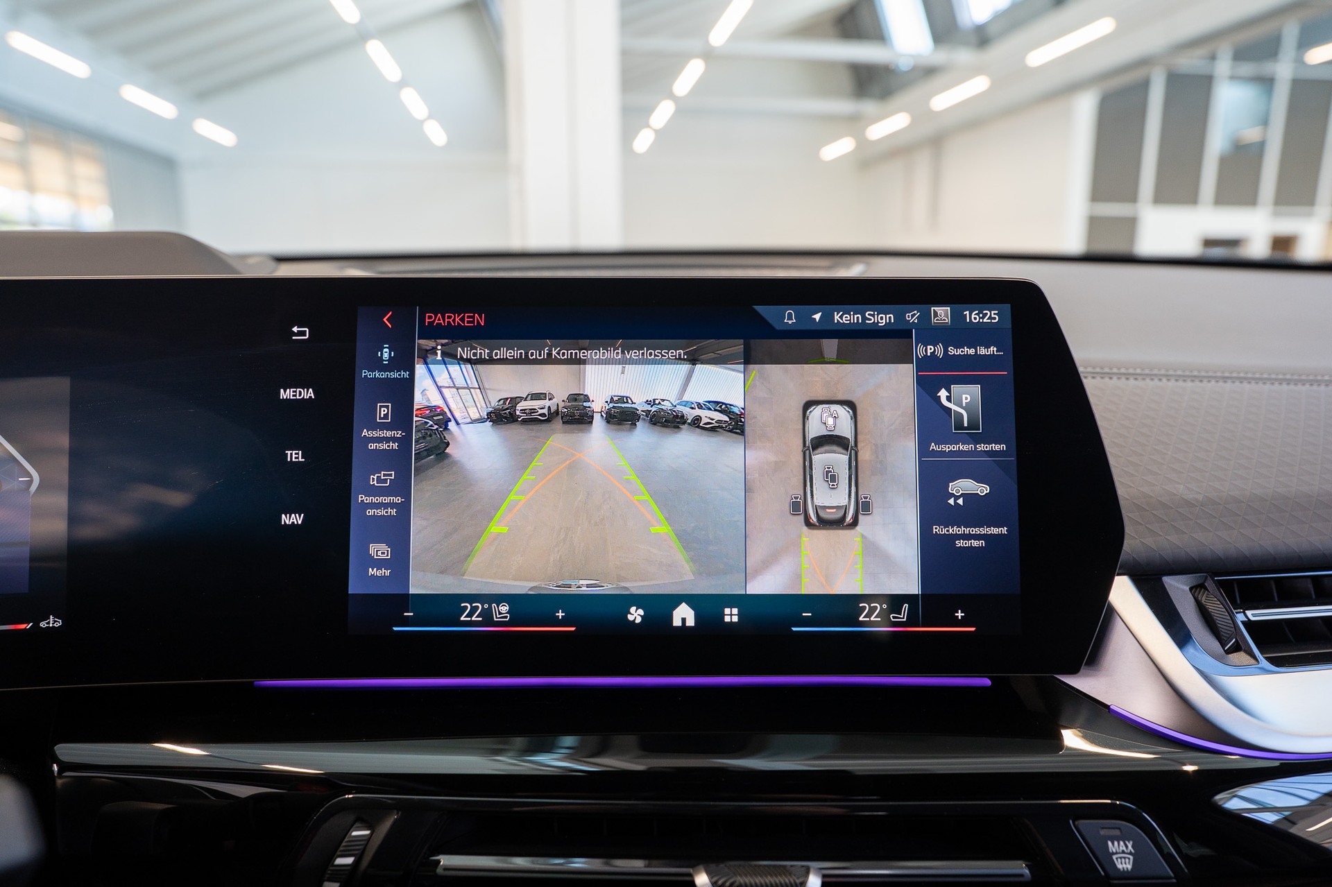 BMW X2 M35i / Iconic Glow / Head-Up Display / Bowers Wilkins-image-20