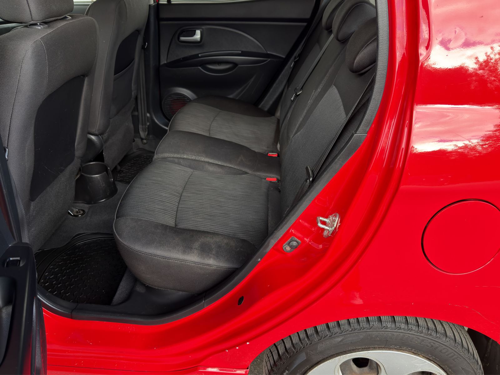 KIA Picanto 1.0 _seven-image-13